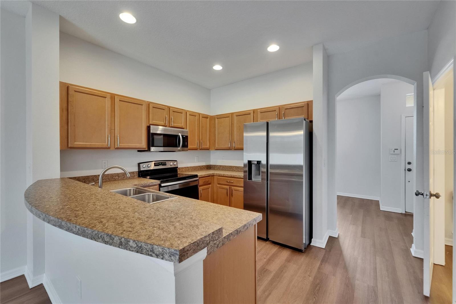 Image 13 of 47 For 8818 Red Beechwood Court