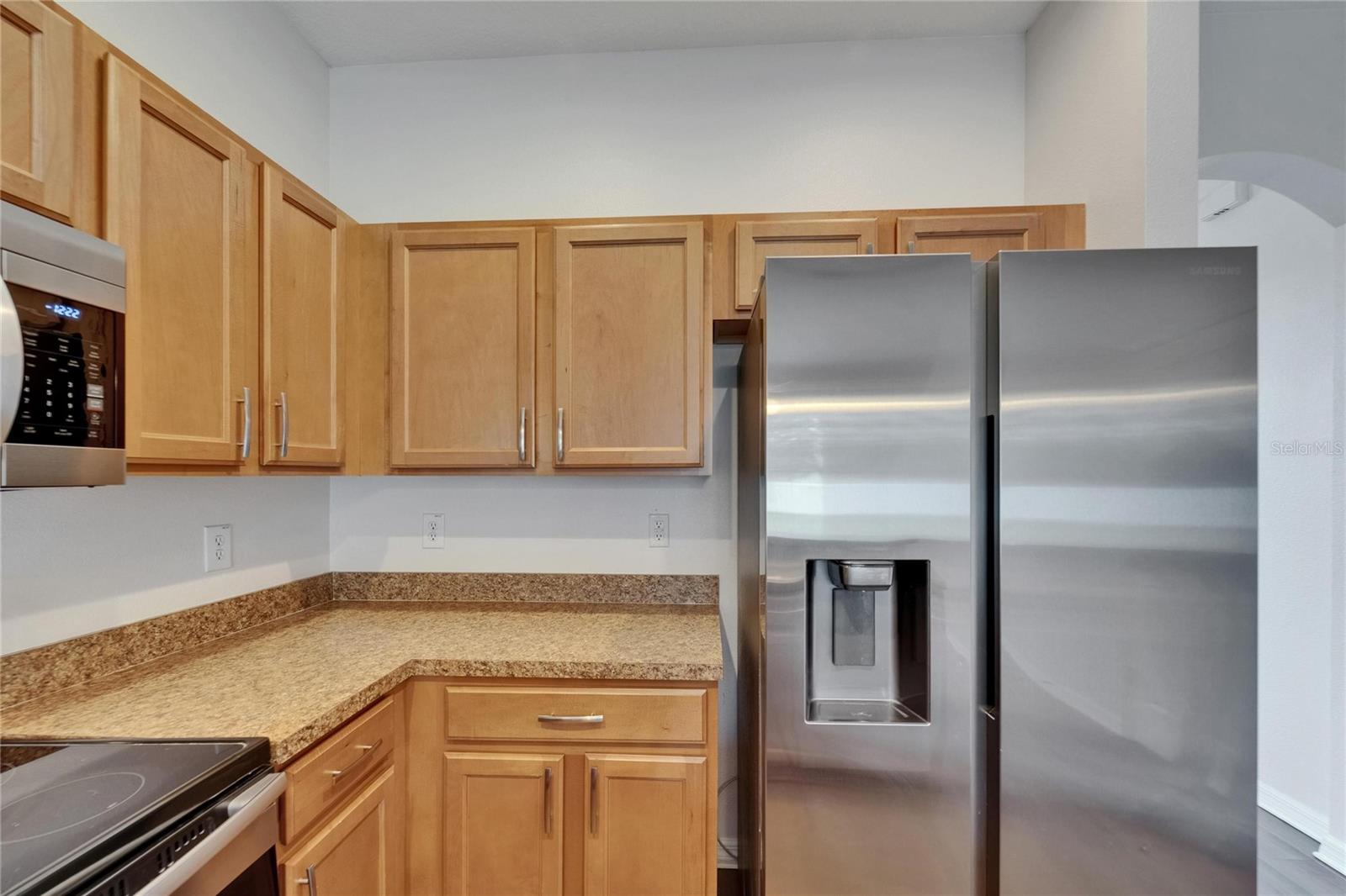 Image 17 of 47 For 8818 Red Beechwood Court