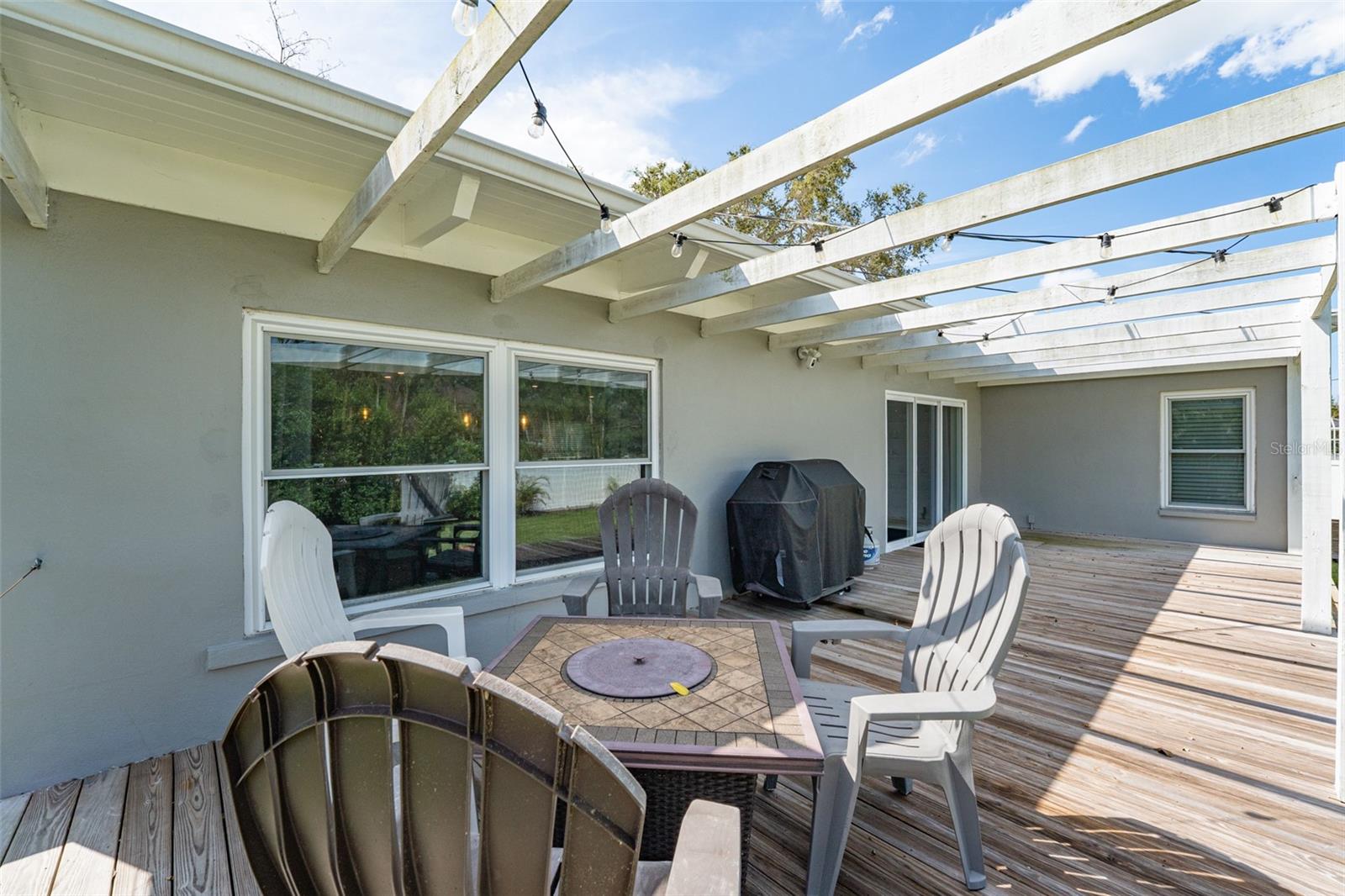 Listing photo id 40 for 120 Crestwood Lane