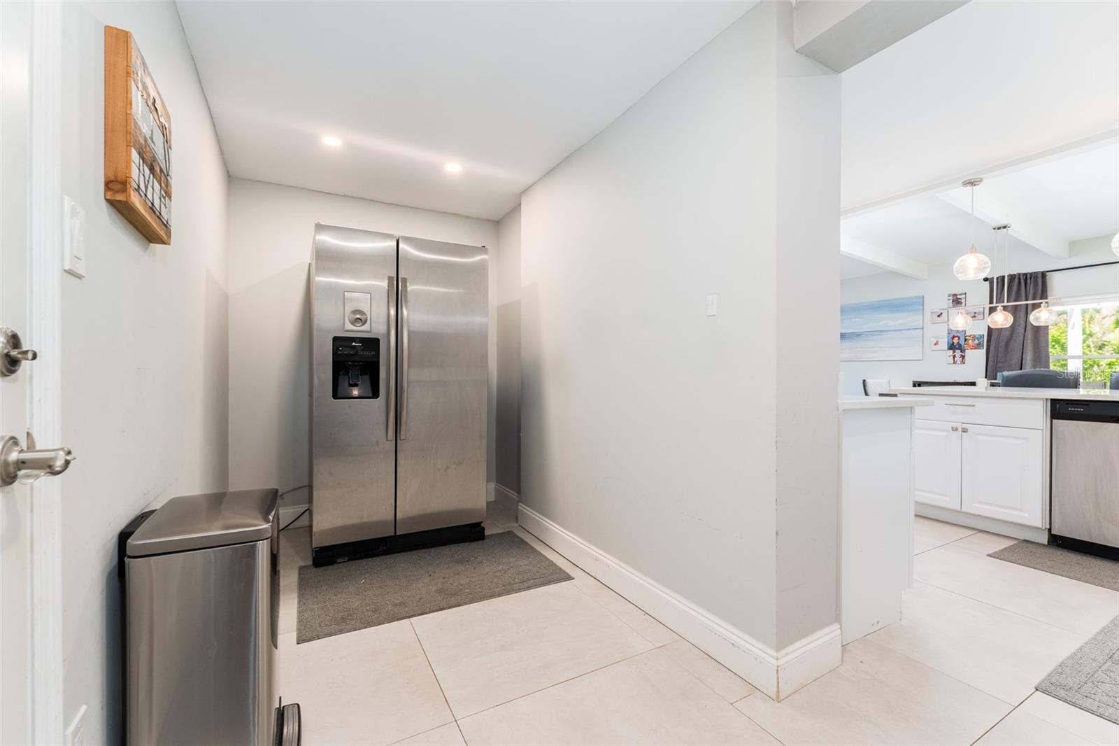 Listing photo id 45 for 120 Crestwood Lane