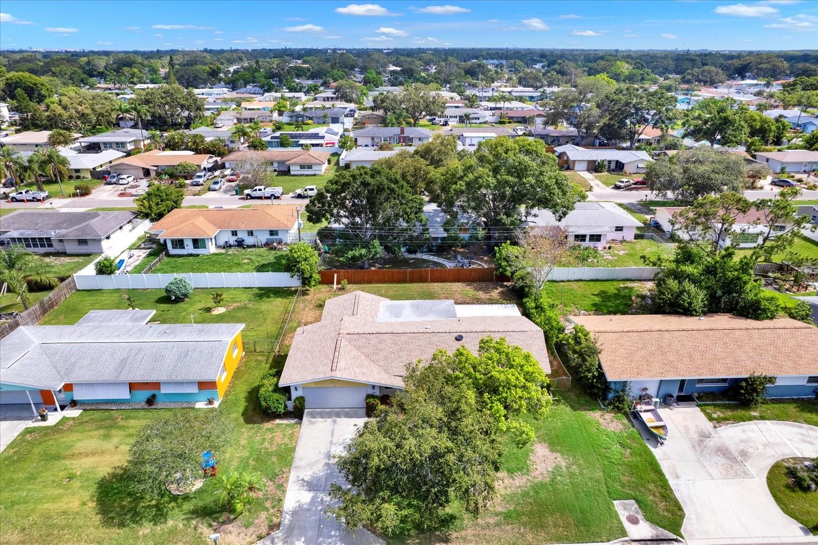 Image 20 of 24 For 13795 Antigua Drive