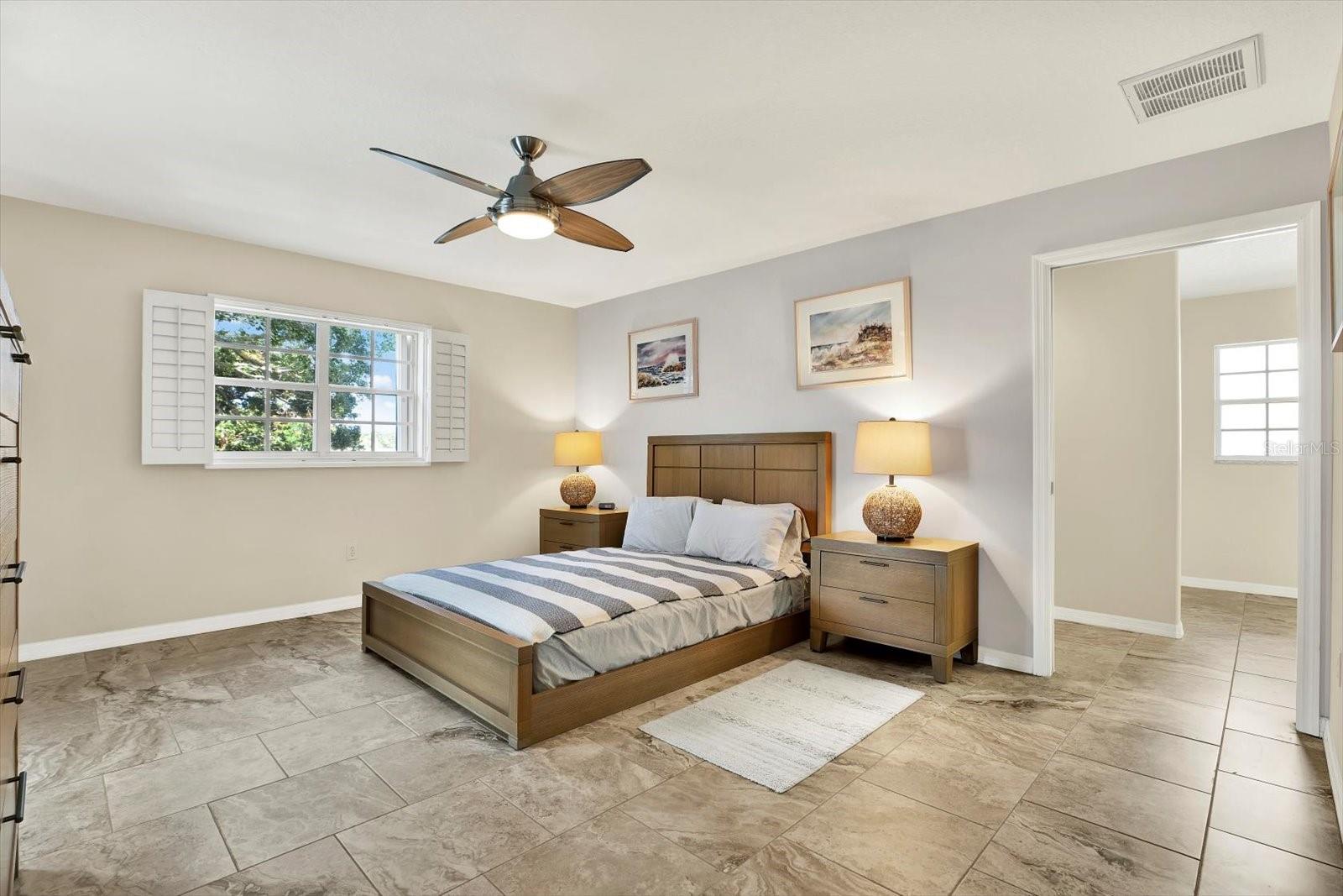 Image 17 of 50 For 6561 Exeter Court