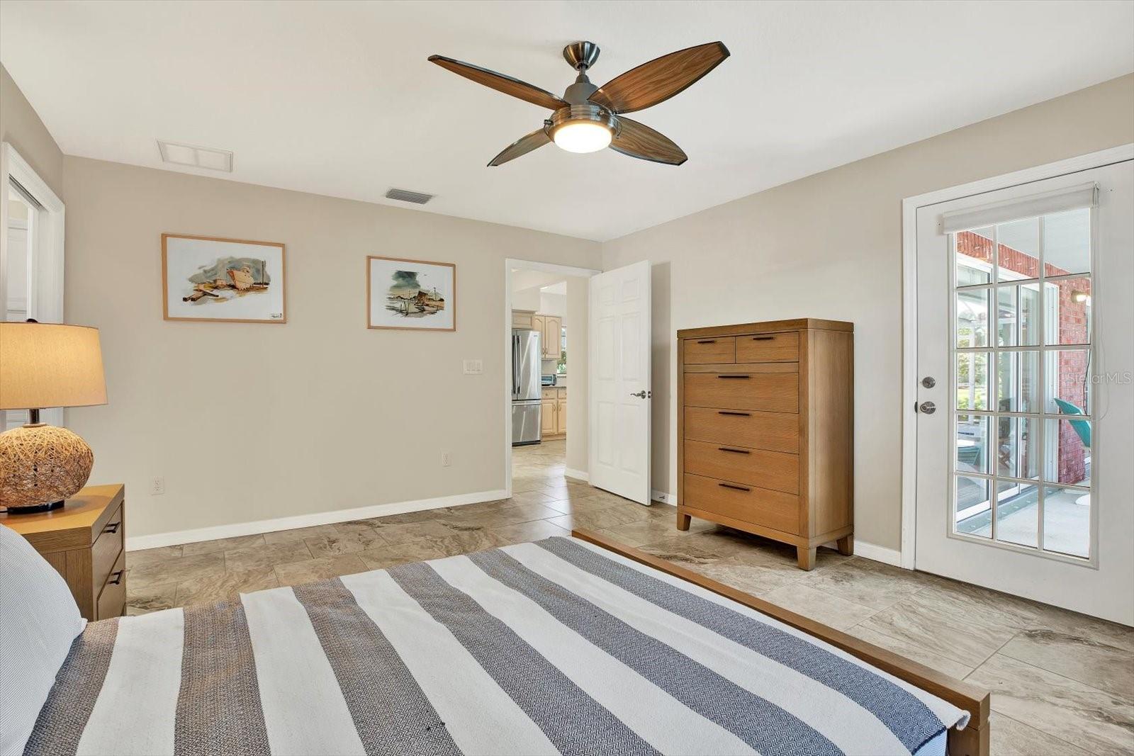 Image 20 of 50 For 6561 Exeter Court