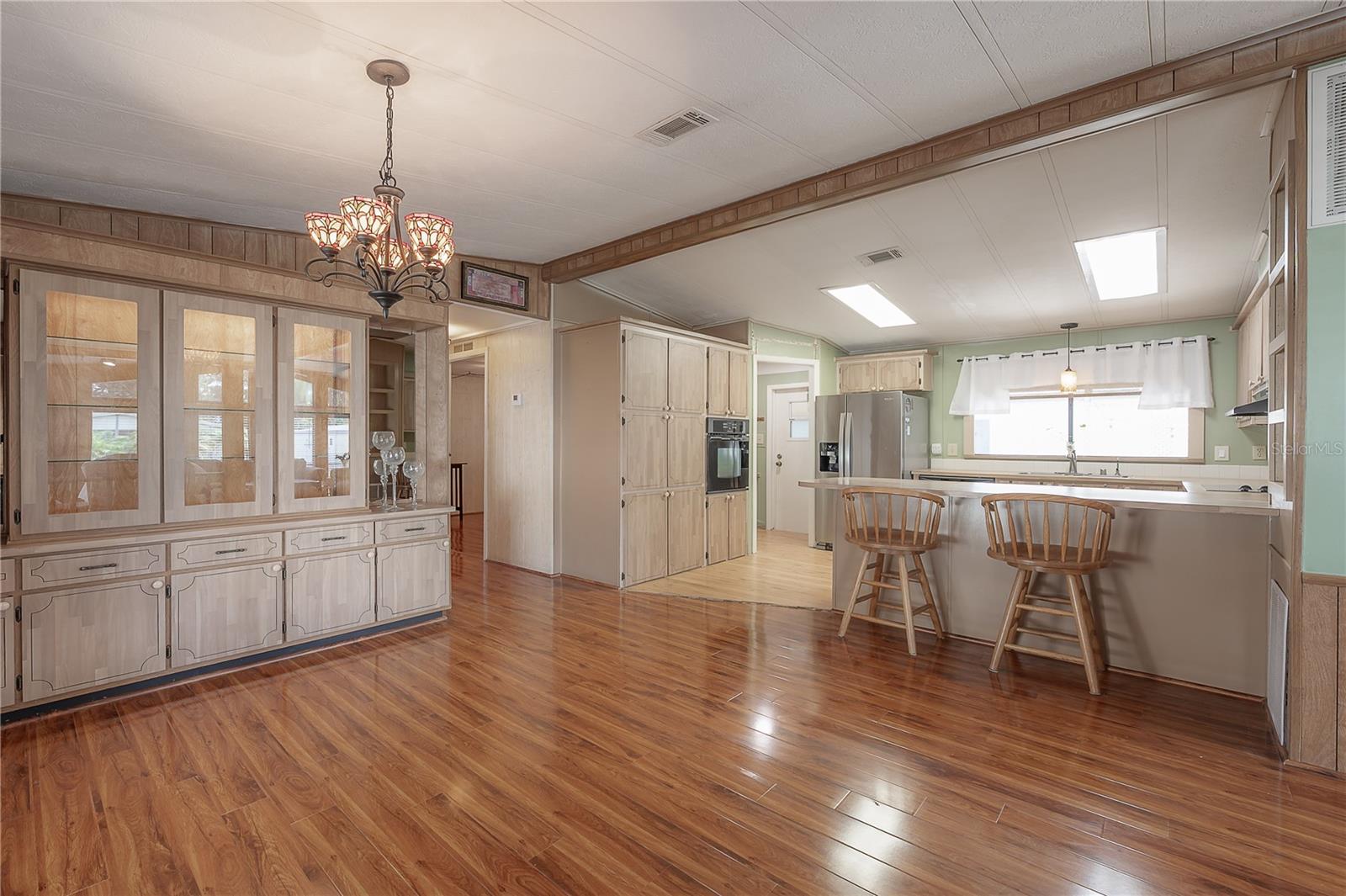 Image 13 of 59 For 8917 Fox Trail