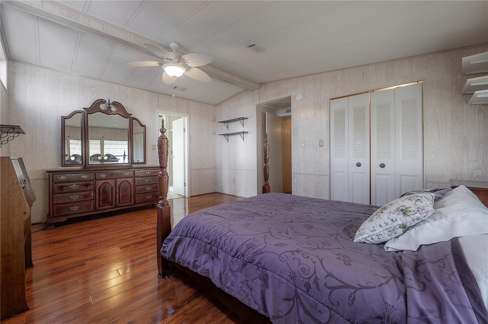 Image 28 of 59 For 8917 Fox Trail