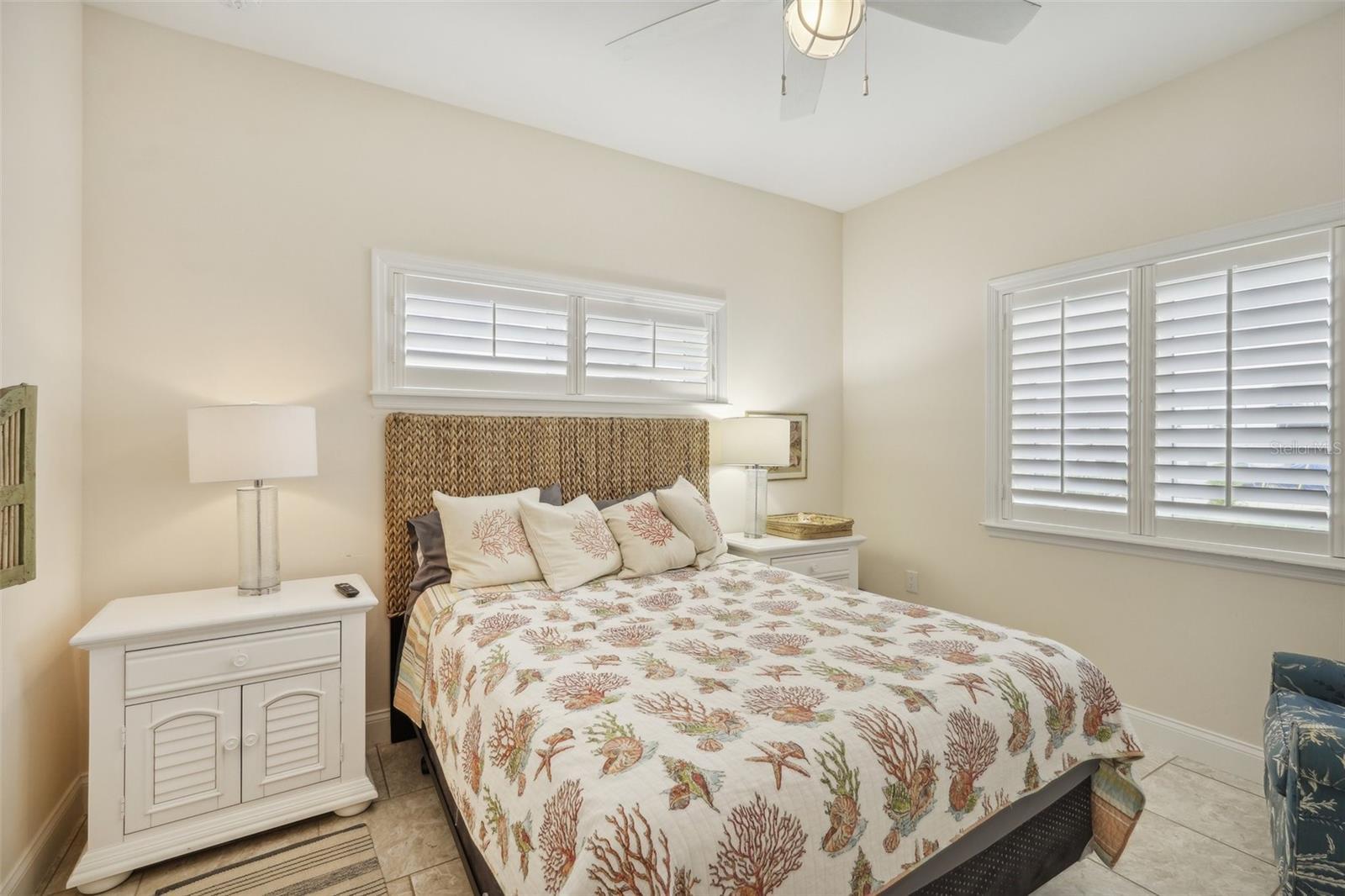 Image 10 of 41 For 3947 Coconut Drive