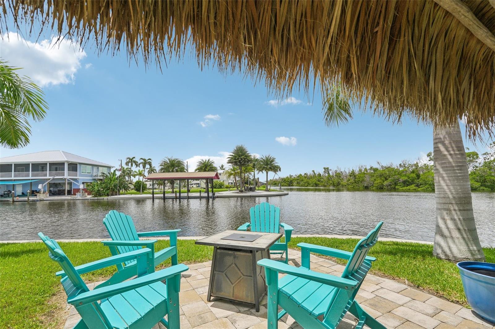 Image 5 of 41 For 3947 Coconut Drive