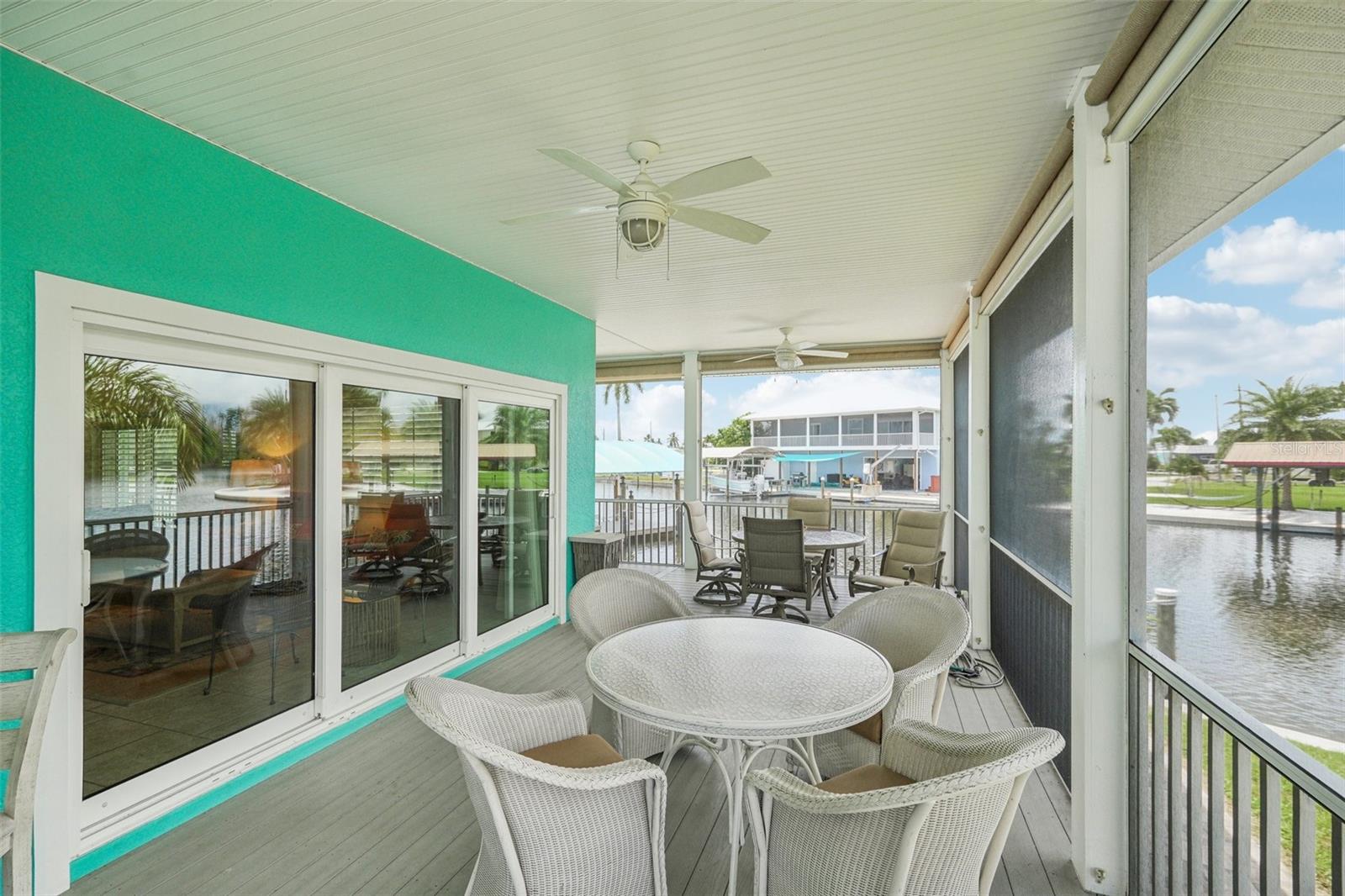 Image 6 of 41 For 3947 Coconut Drive