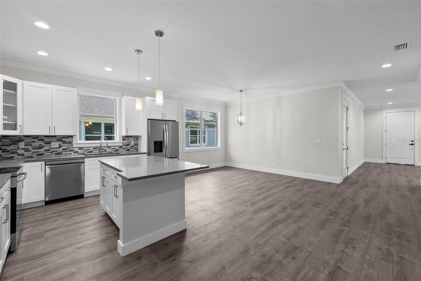 Image 17 of 38 For 5707 20th Street