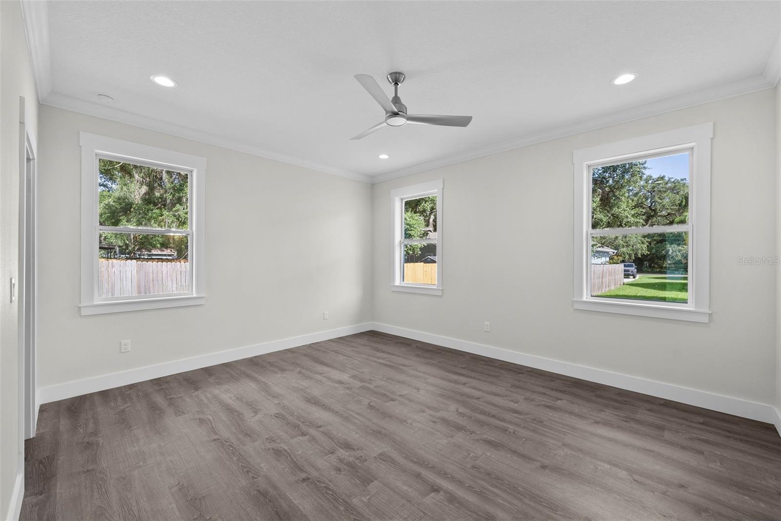 Image 19 of 38 For 5707 20th Street