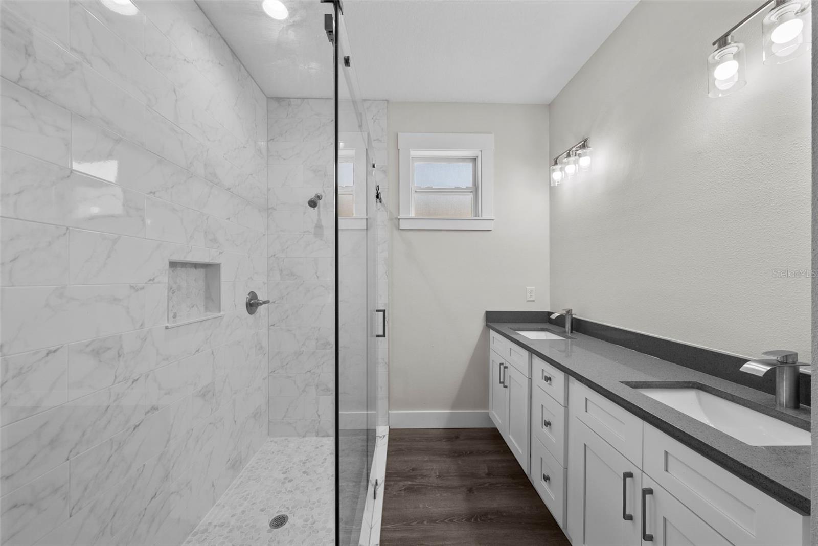 Image 22 of 38 For 5707 20th Street