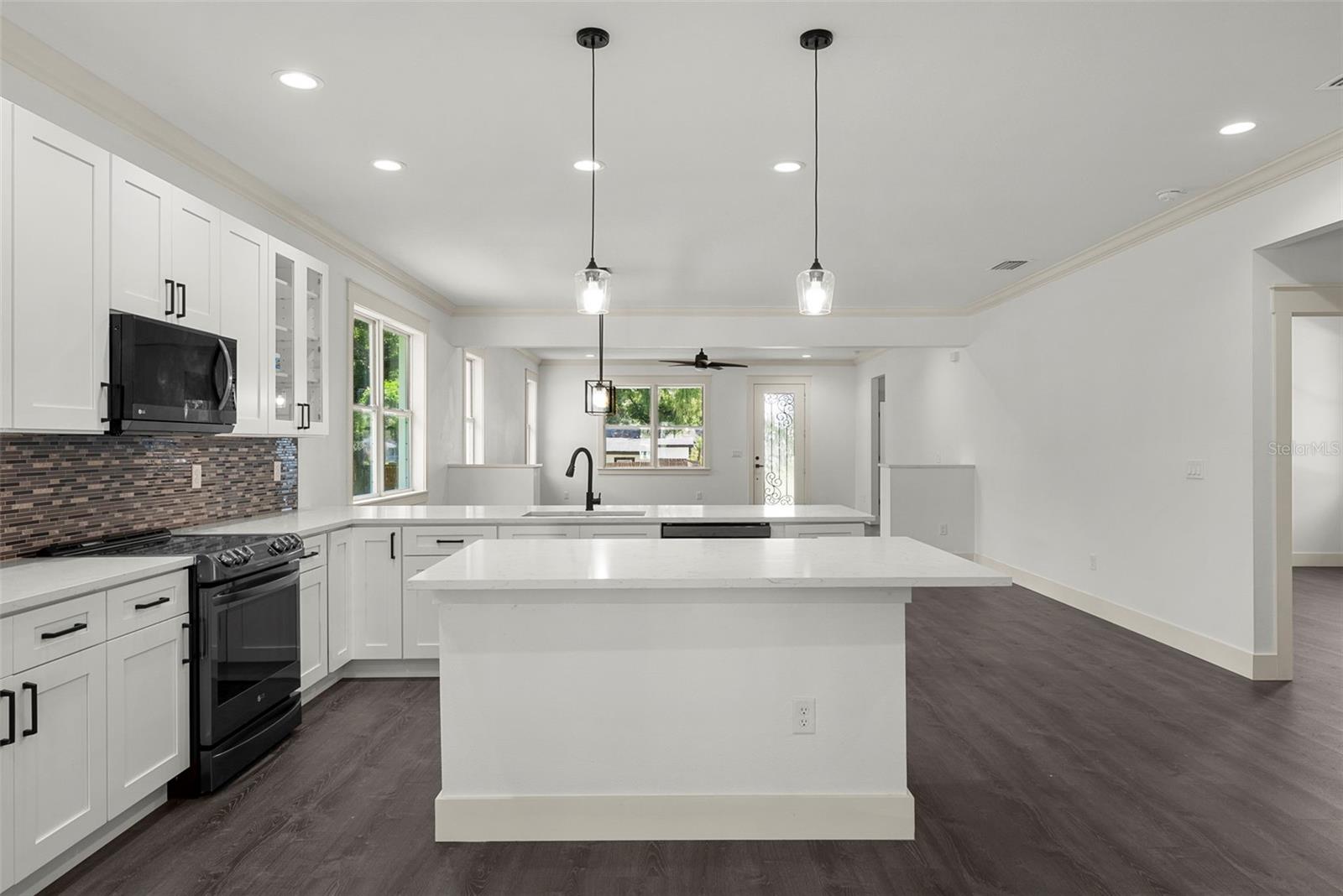 Image 21 of 40 For 5709 20th Street