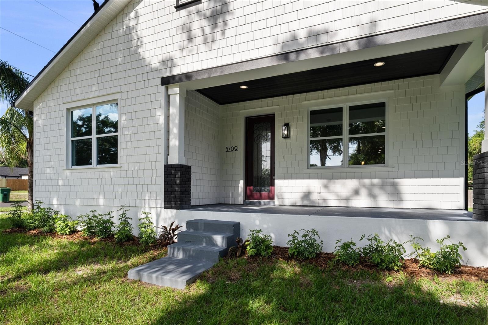 Image 3 of 40 For 5709 20th Street