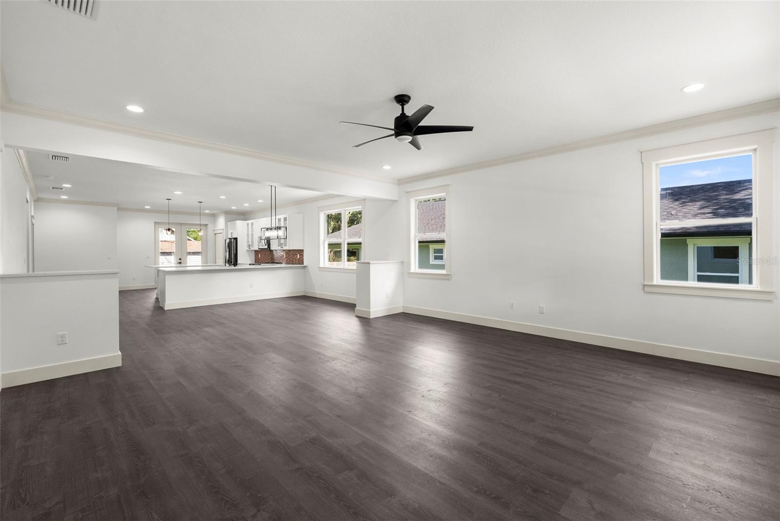 Image 6 of 40 For 5709 20th Street