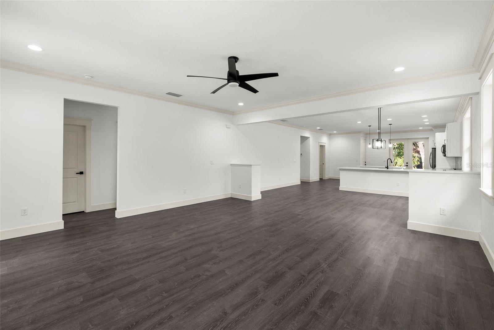 Image 7 of 40 For 5709 20th Street