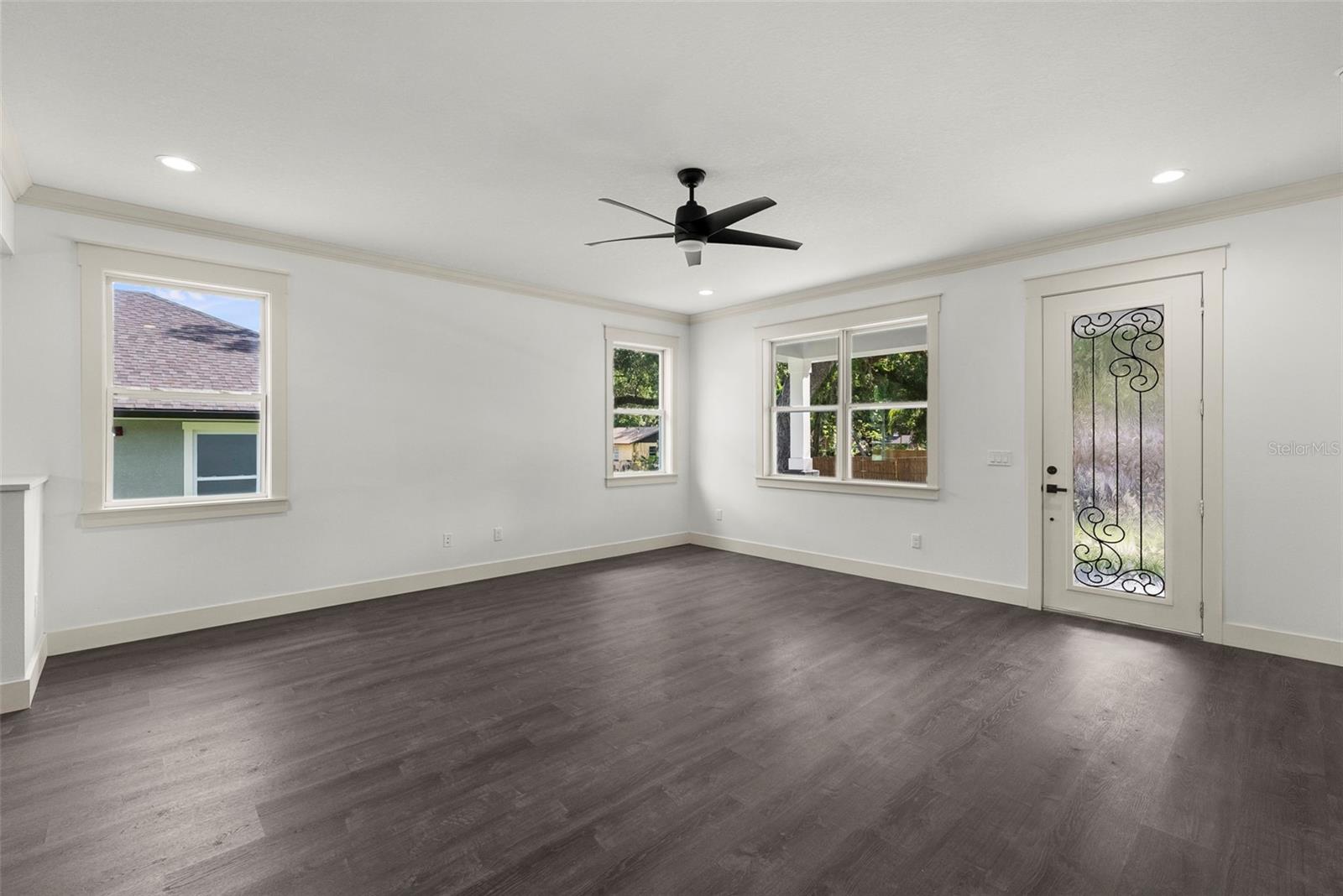 Image 9 of 40 For 5709 20th Street