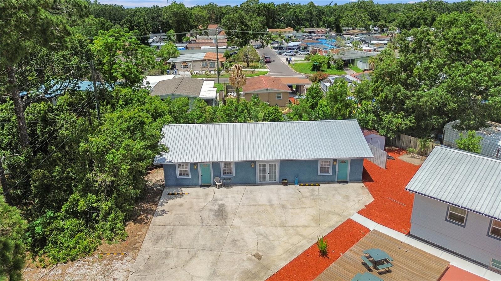 Image 3 of 12 For 6515 Dimarco Road 2