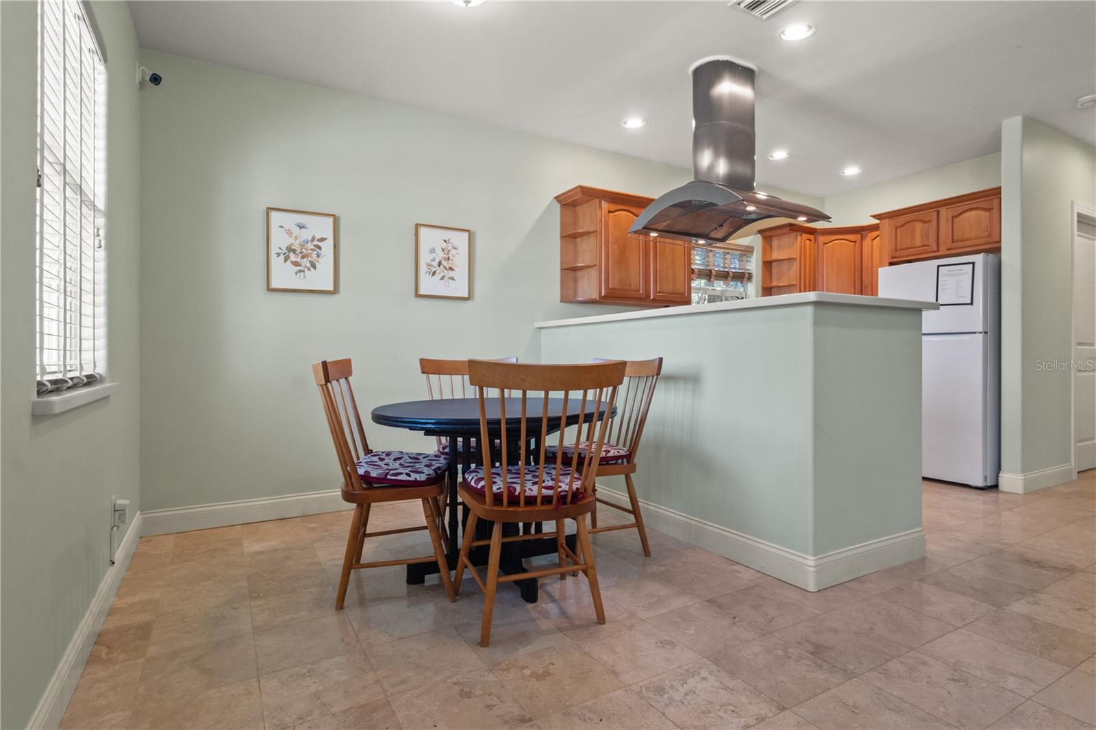 Image 7 of 12 For 6515 Dimarco Road 2