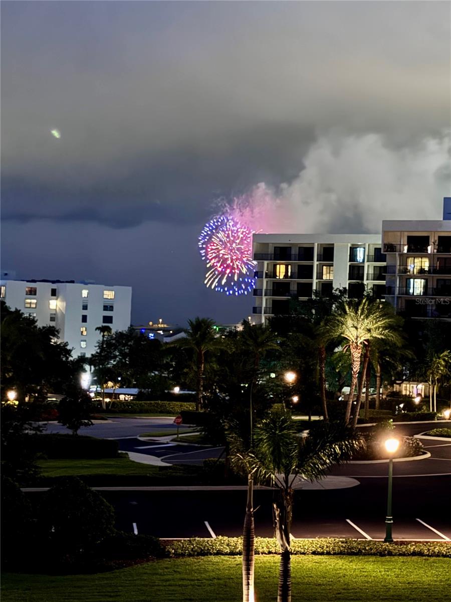 Image 51 of 56 For 125 Belleview Boulevard  203