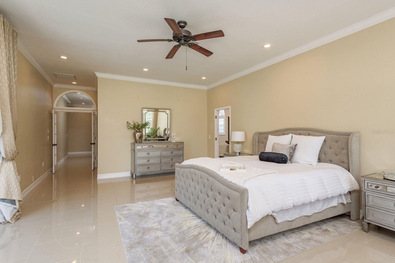 Image 19 of 53 For 3337 Crescent Oaks Boulevard