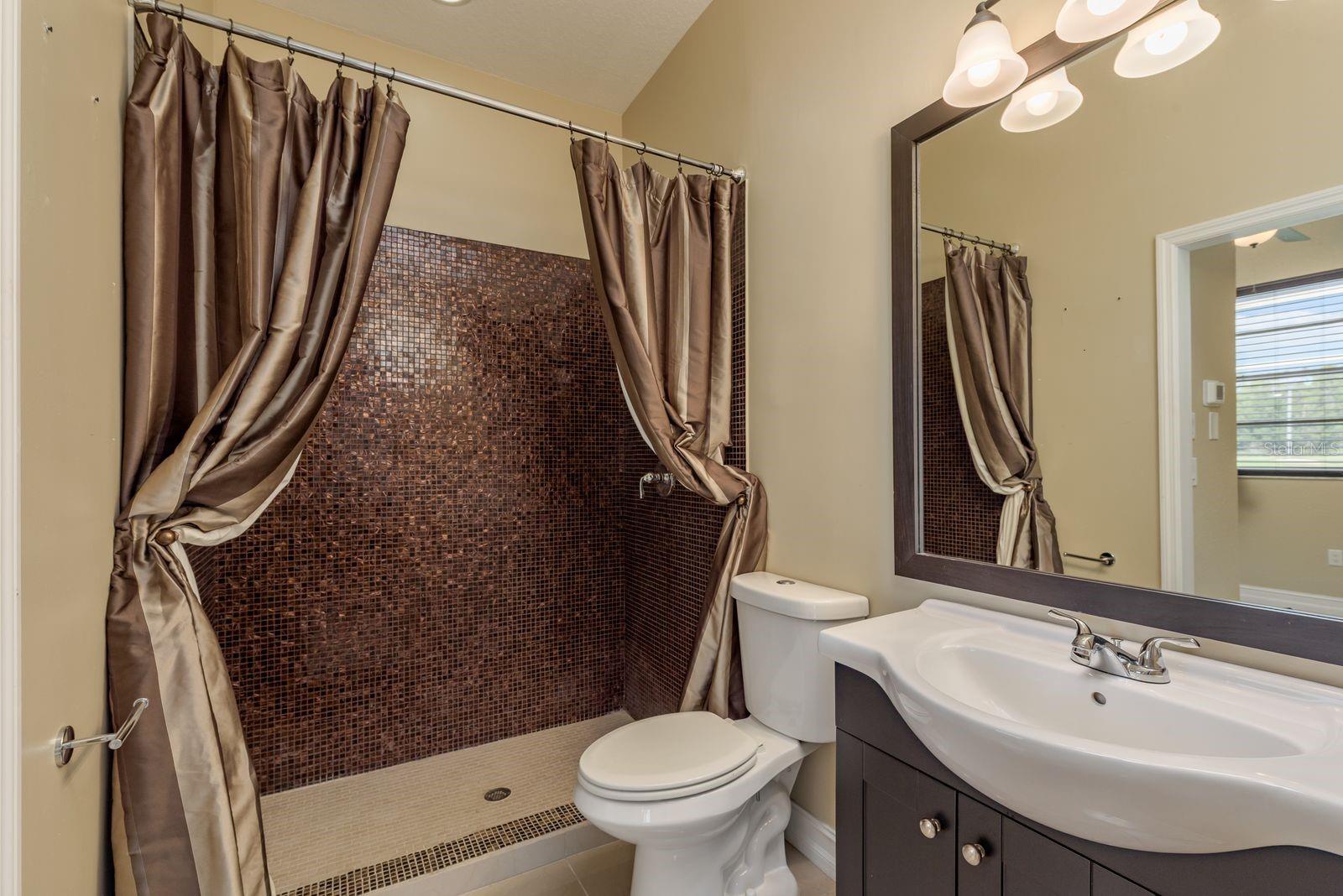 Image 33 of 53 For 3337 Crescent Oaks Boulevard