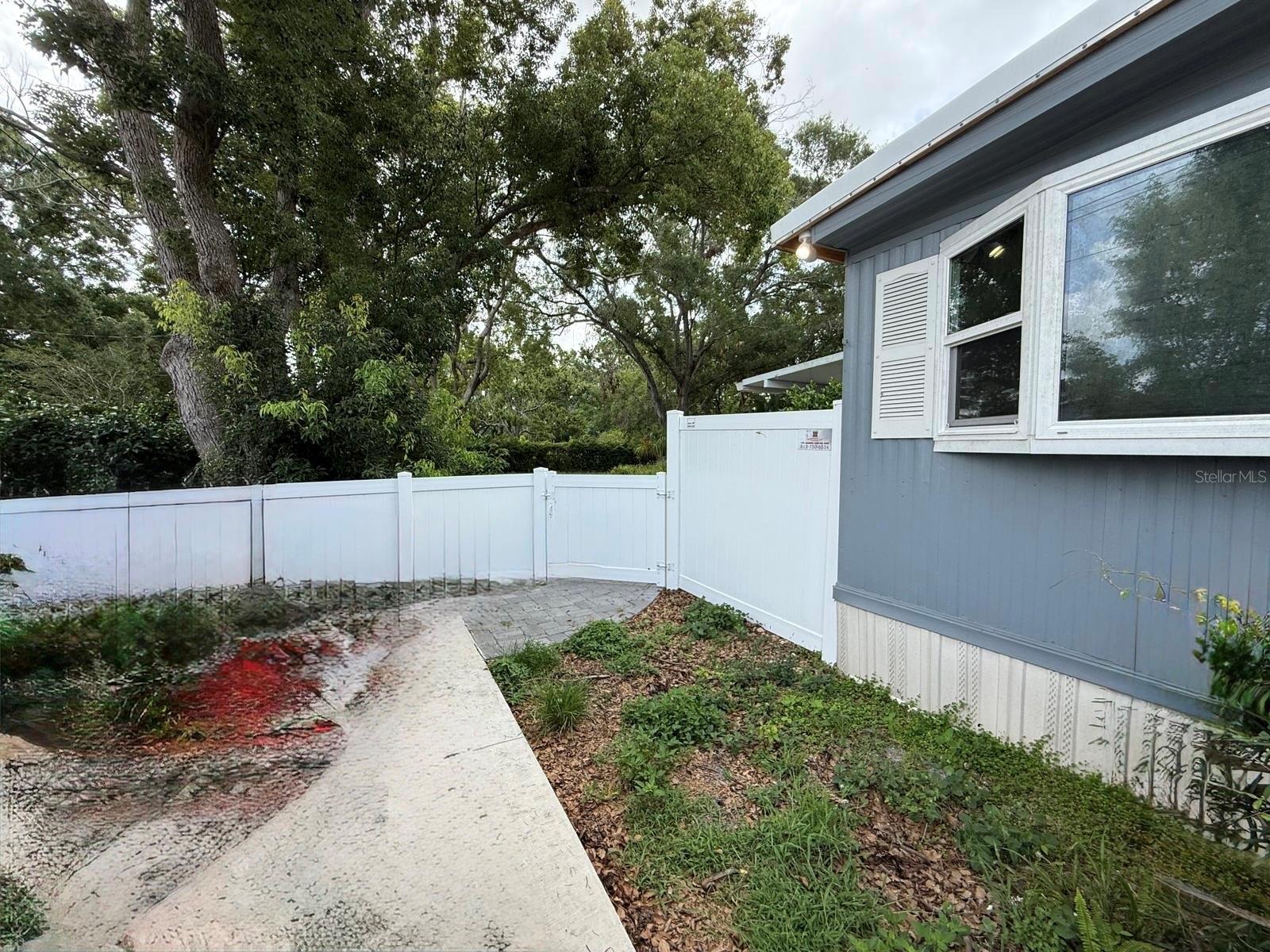 Listing photo id 27 for Address Not Provided