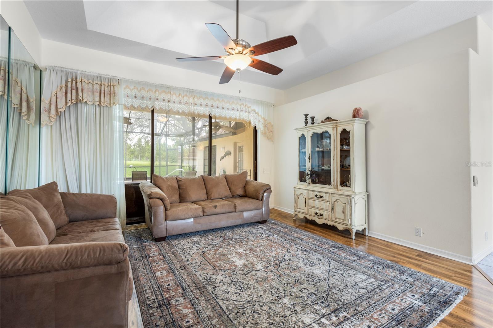 Image 12 of 56 For 14228 Teasdale Avenue