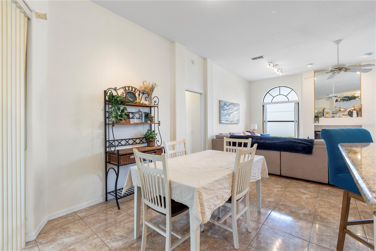 Image 18 of 56 For 14228 Teasdale Avenue