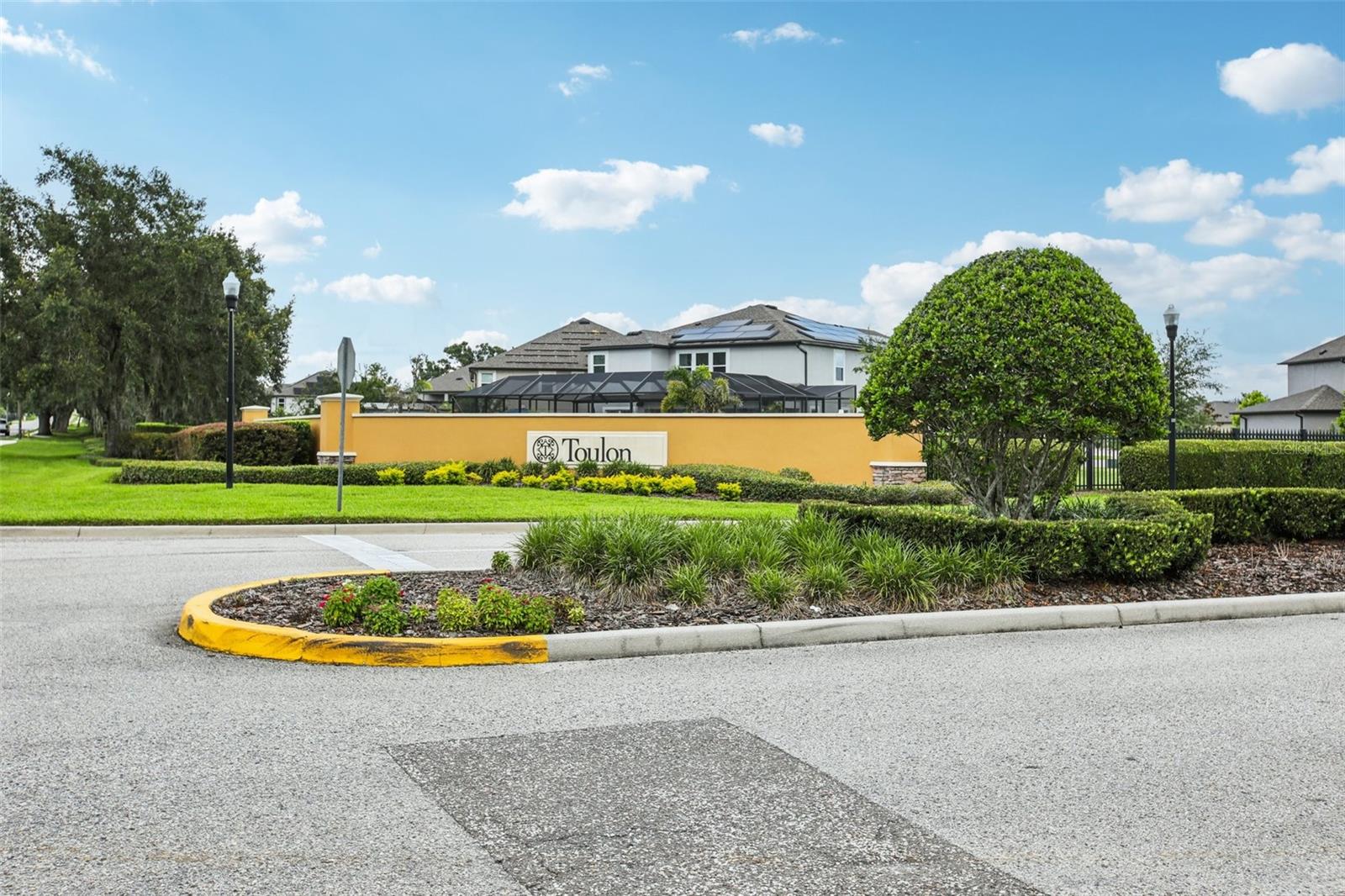Image 42 of 44 For 9508 Pyrenees Place