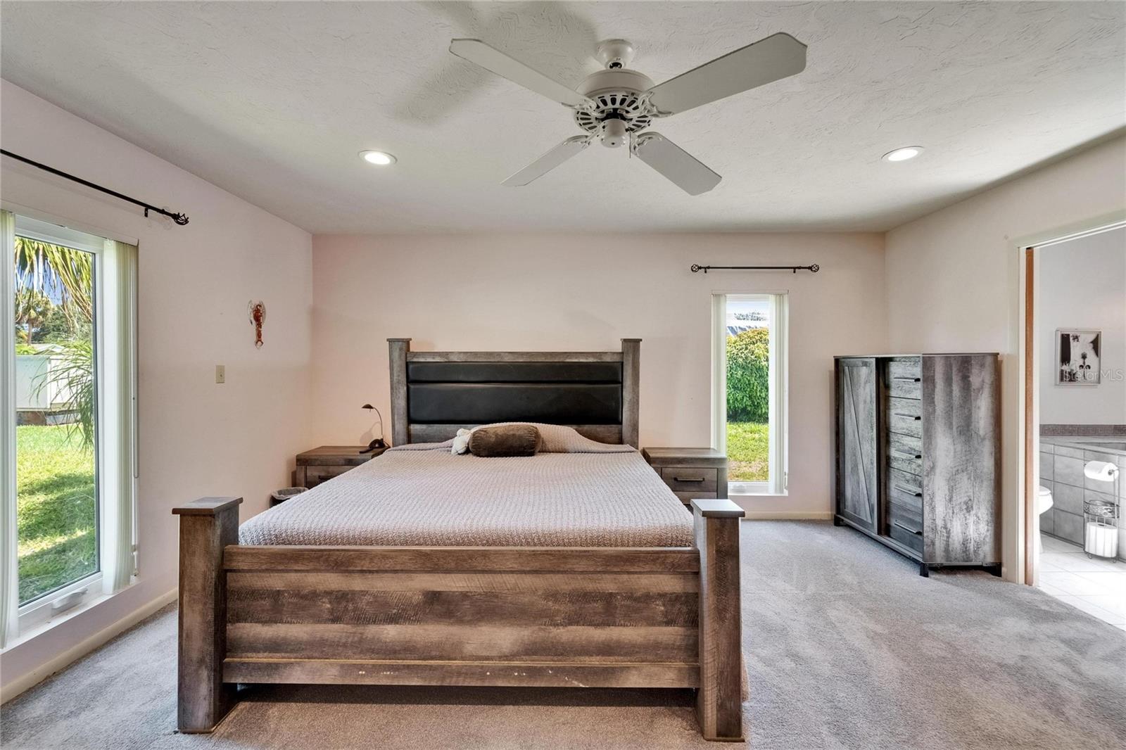 Image 43 of 70 For 1414 75th Street Nw