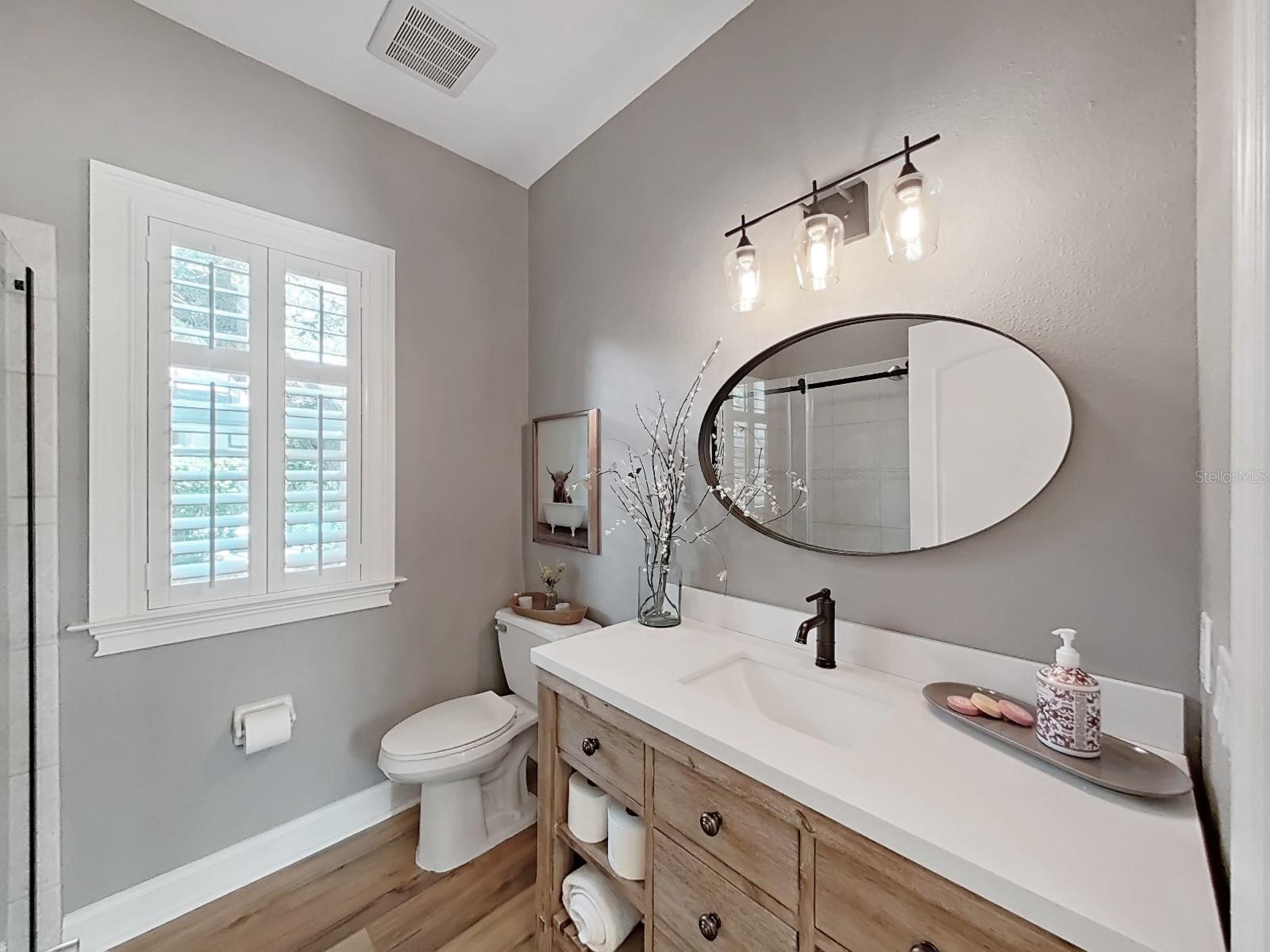 Image 27 of 53 For 15024 Eaglepark Place