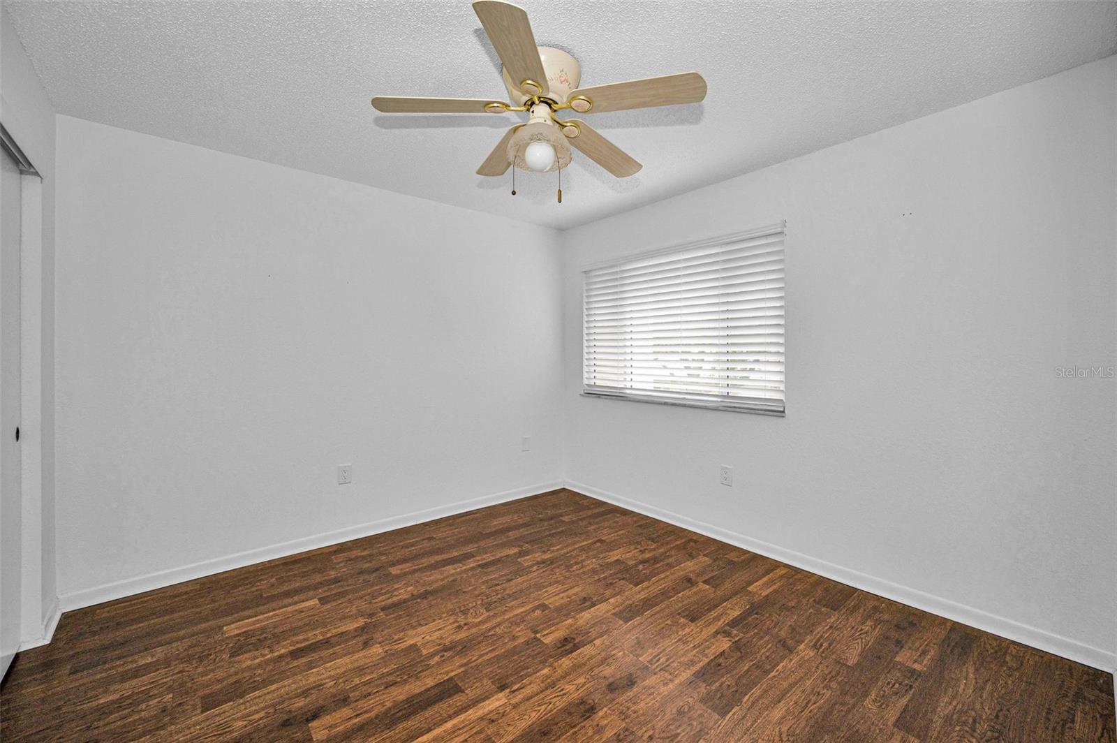 Image 23 of 28 For 1660 Cape Ann Avenue Ne 2