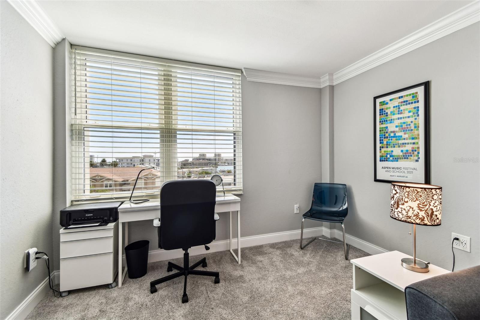 Image 38 of 91 For 400 Island Way 502