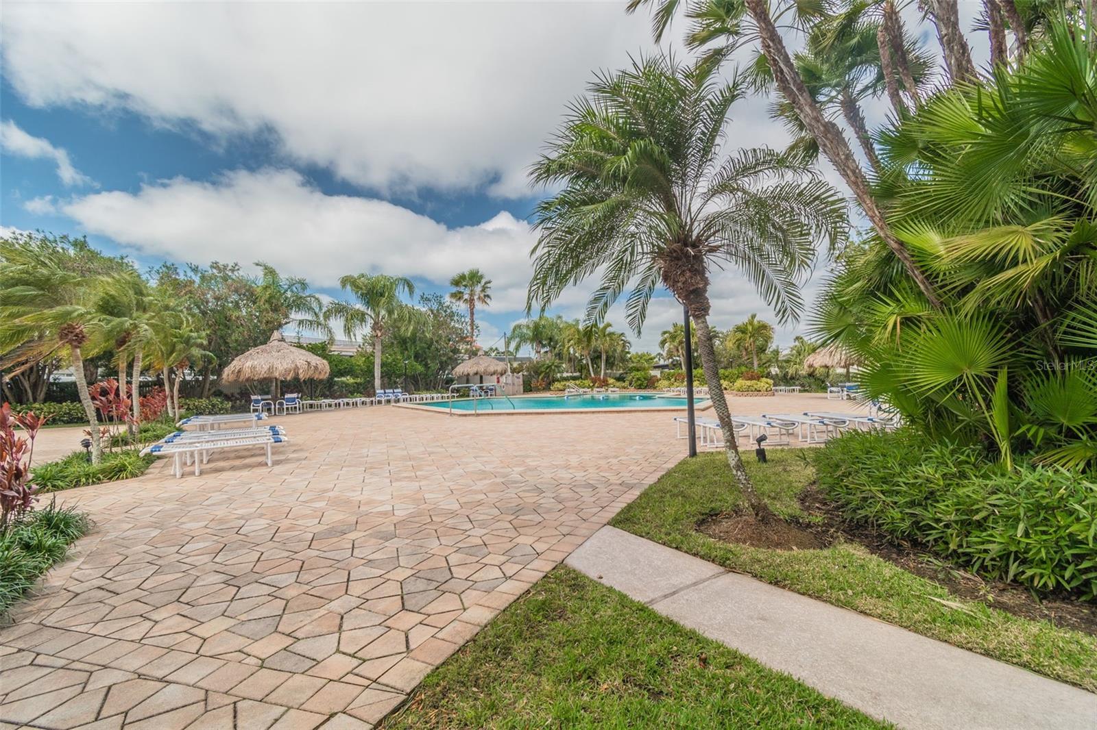 Image 65 of 91 For 400 Island Way 502
