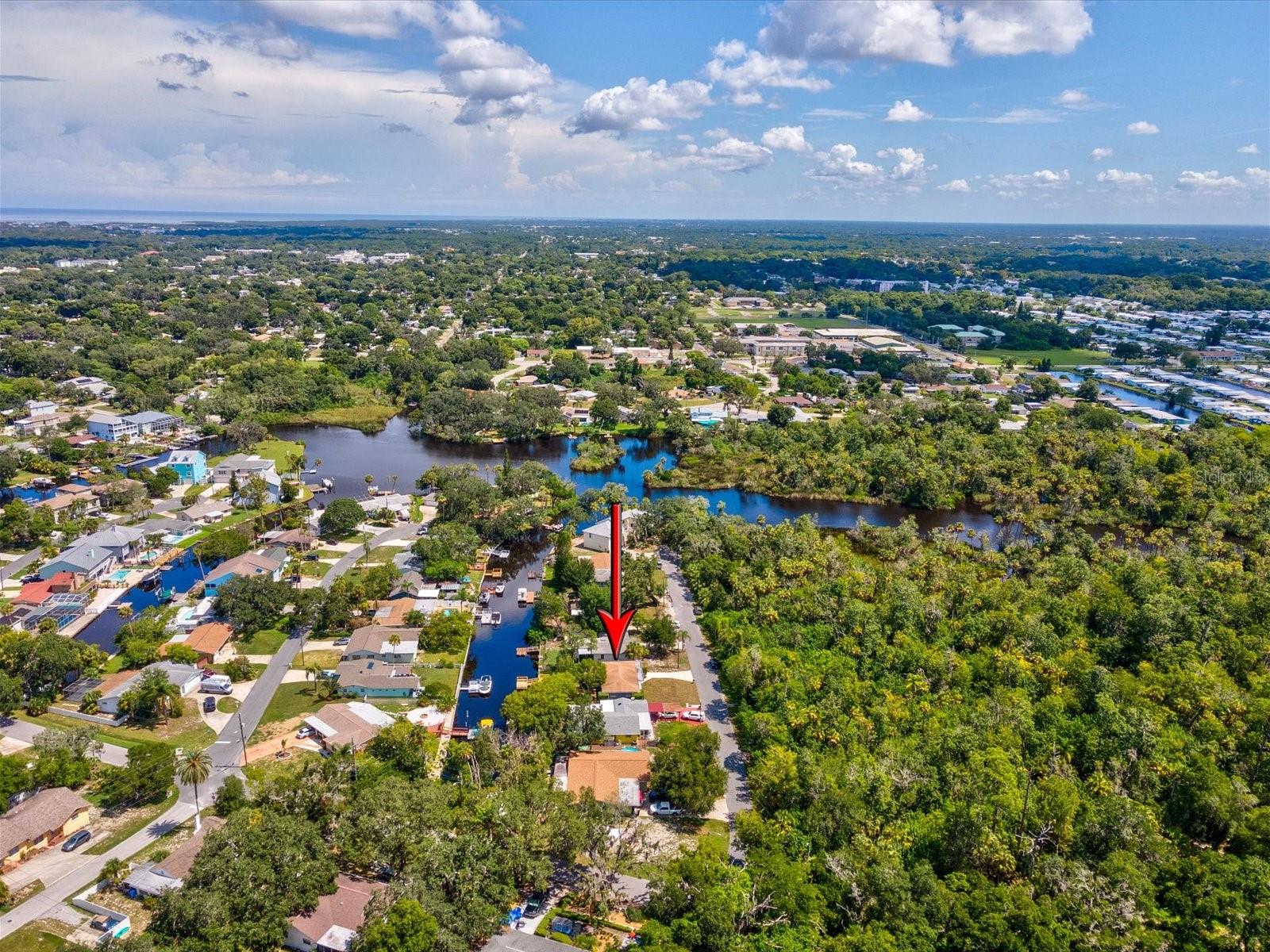 Listing photo id 40 for 5425 Waters Edge Drive