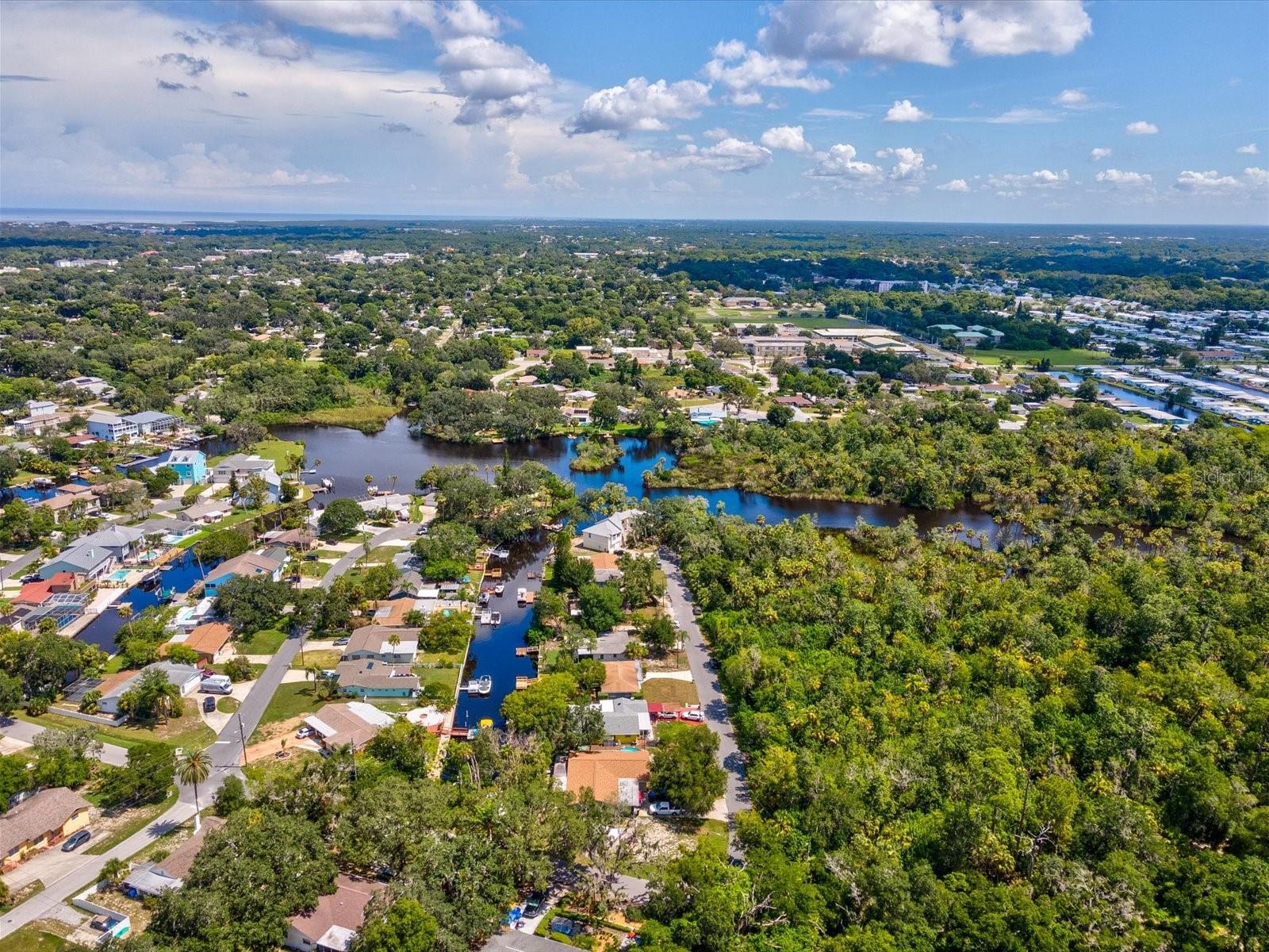 Listing photo id 41 for 5425 Waters Edge Drive
