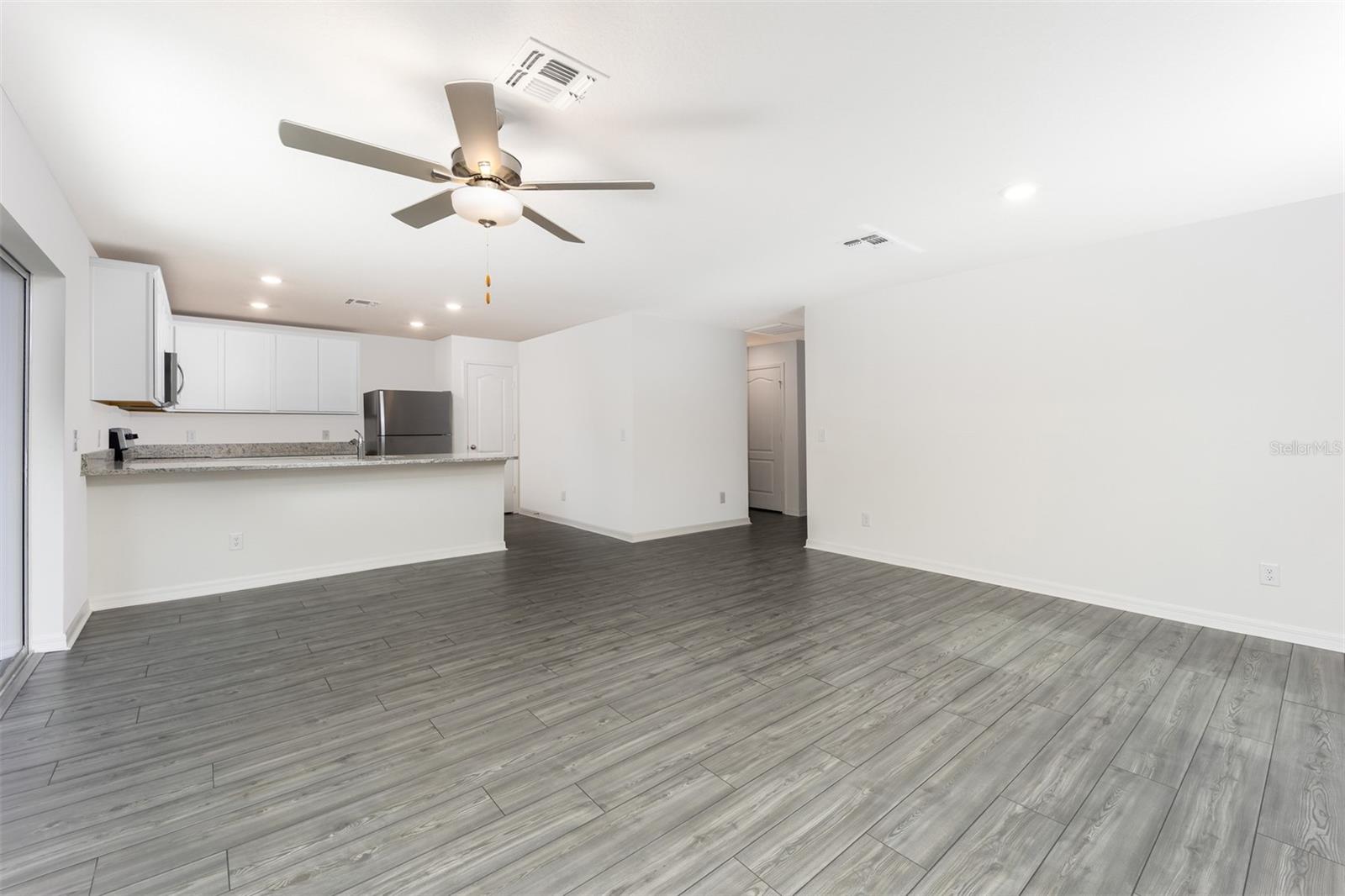 Image 6 of 13 For 3228 Seville Street