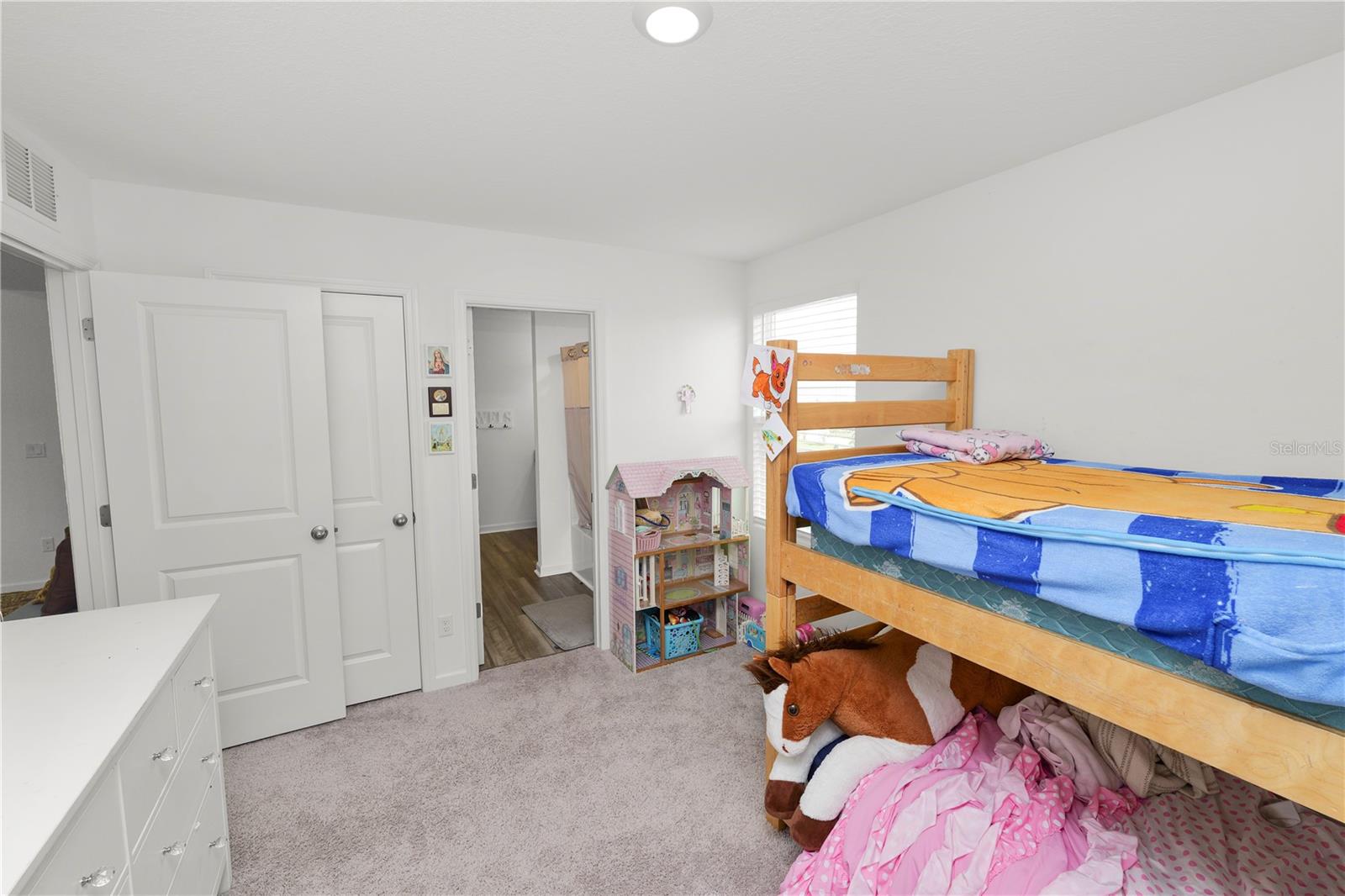 Image 15 of 32 For 11530 Adam Lee Way