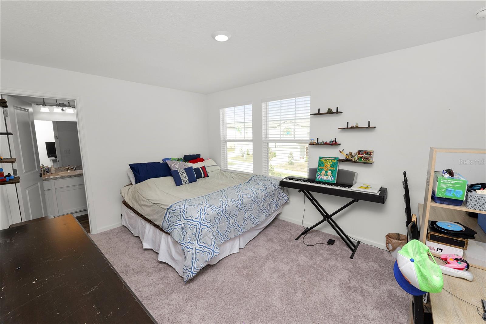 Image 18 of 32 For 11530 Adam Lee Way
