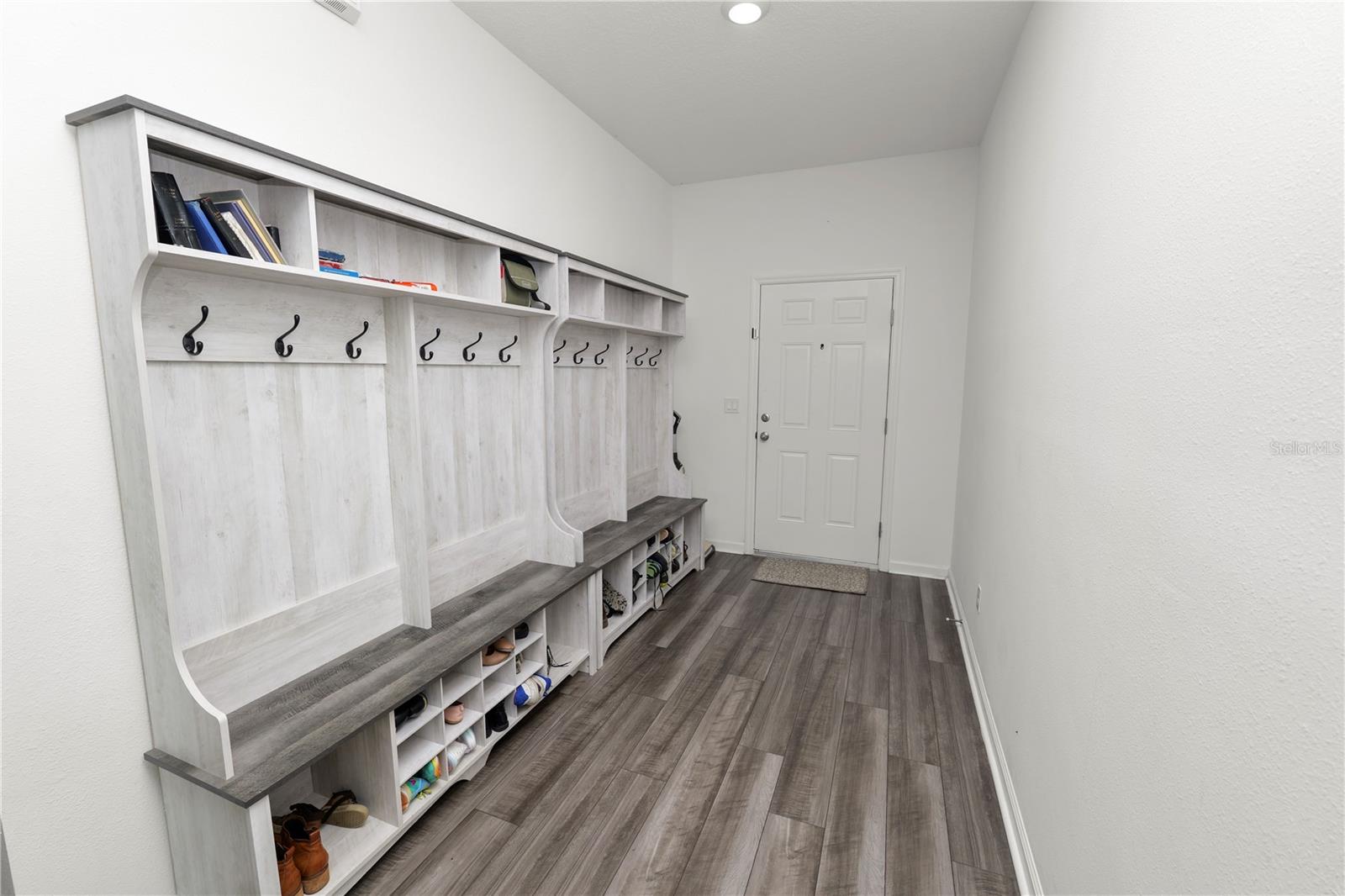 Image 4 of 32 For 11530 Adam Lee Way