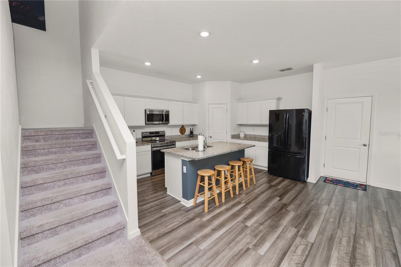 Image 8 of 32 For 11530 Adam Lee Way