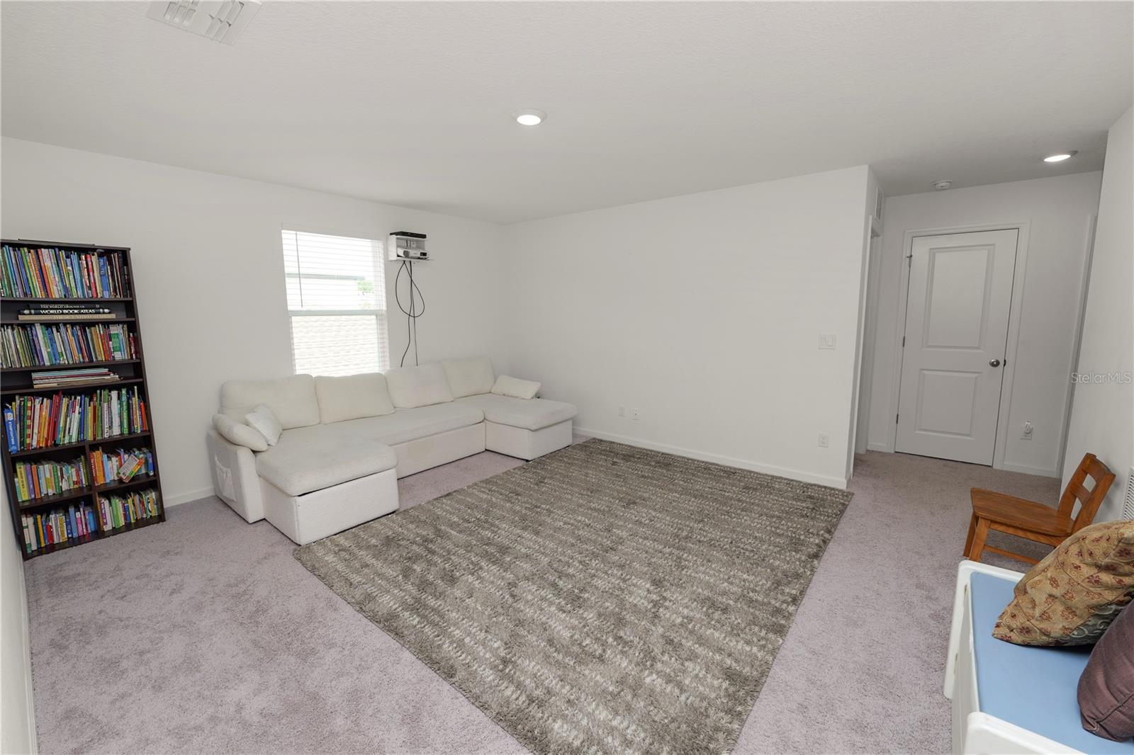 Image 9 of 32 For 11530 Adam Lee Way