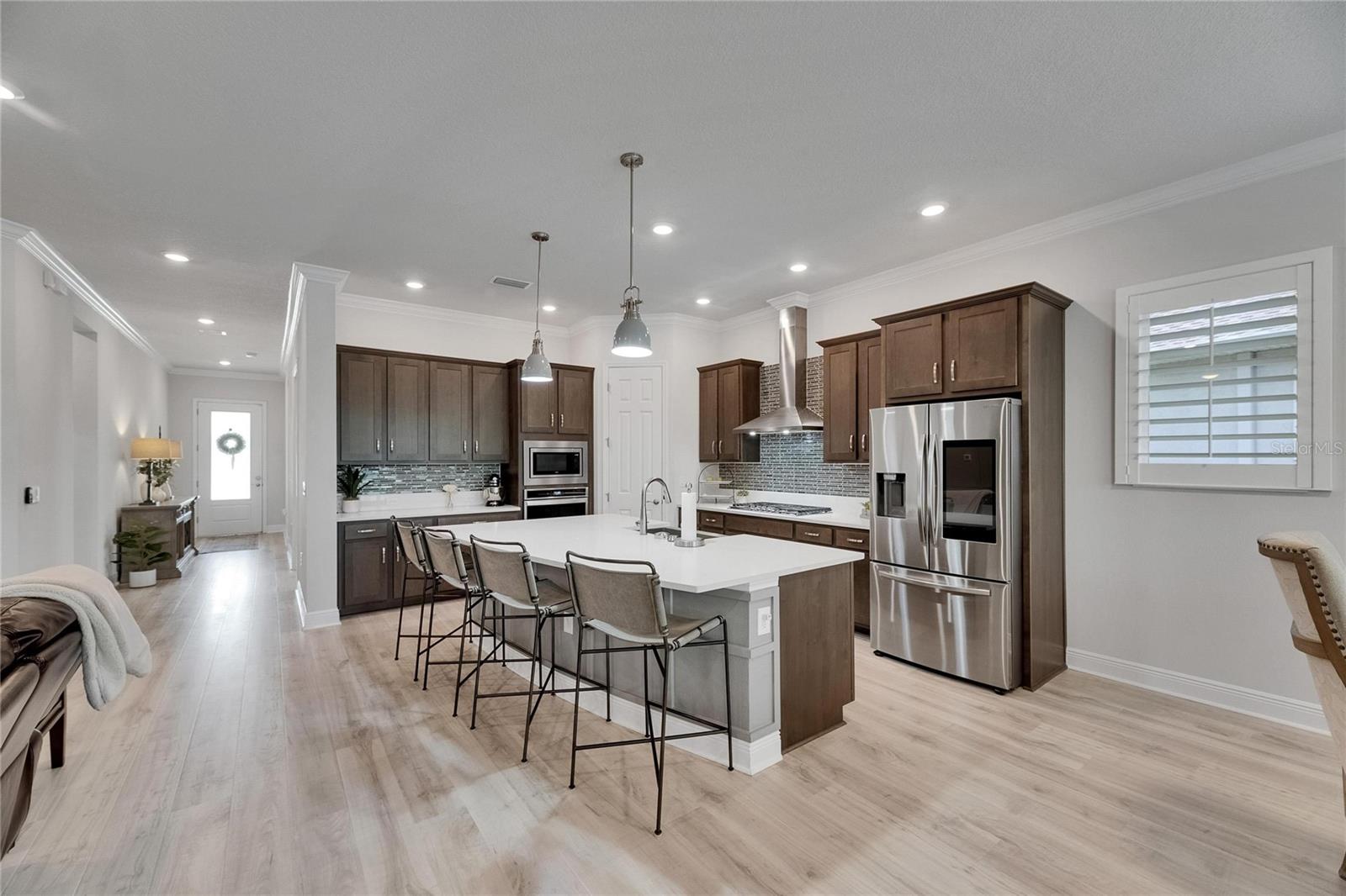 Listing photo id 28 for 7420 Paradiso Drive