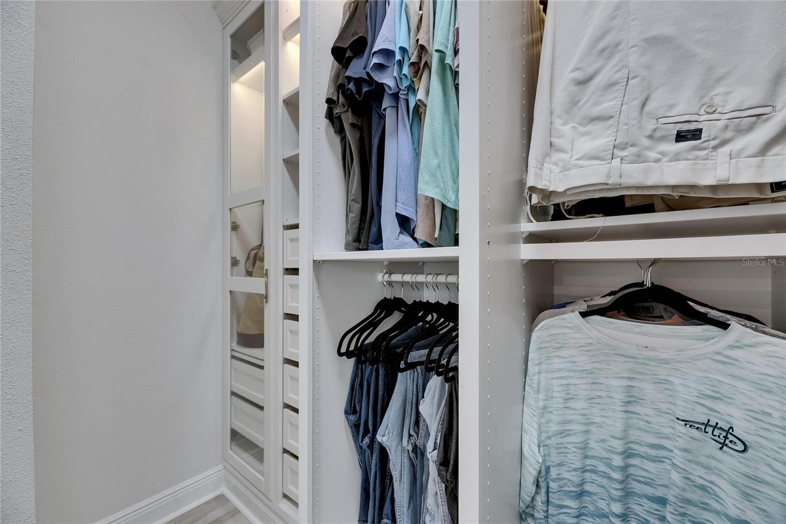 Listing photo id 56 for 7420 Paradiso Drive