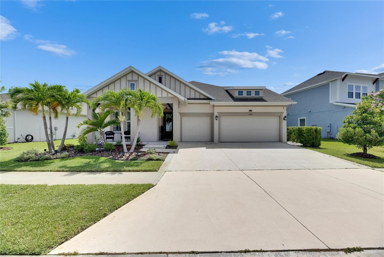 Listing photo id 4 for 7420 Paradiso Drive