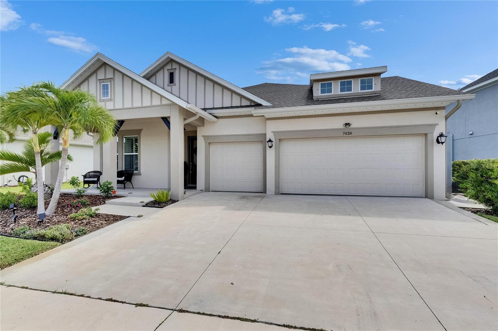 Listing photo id 5 for 7420 Paradiso Drive