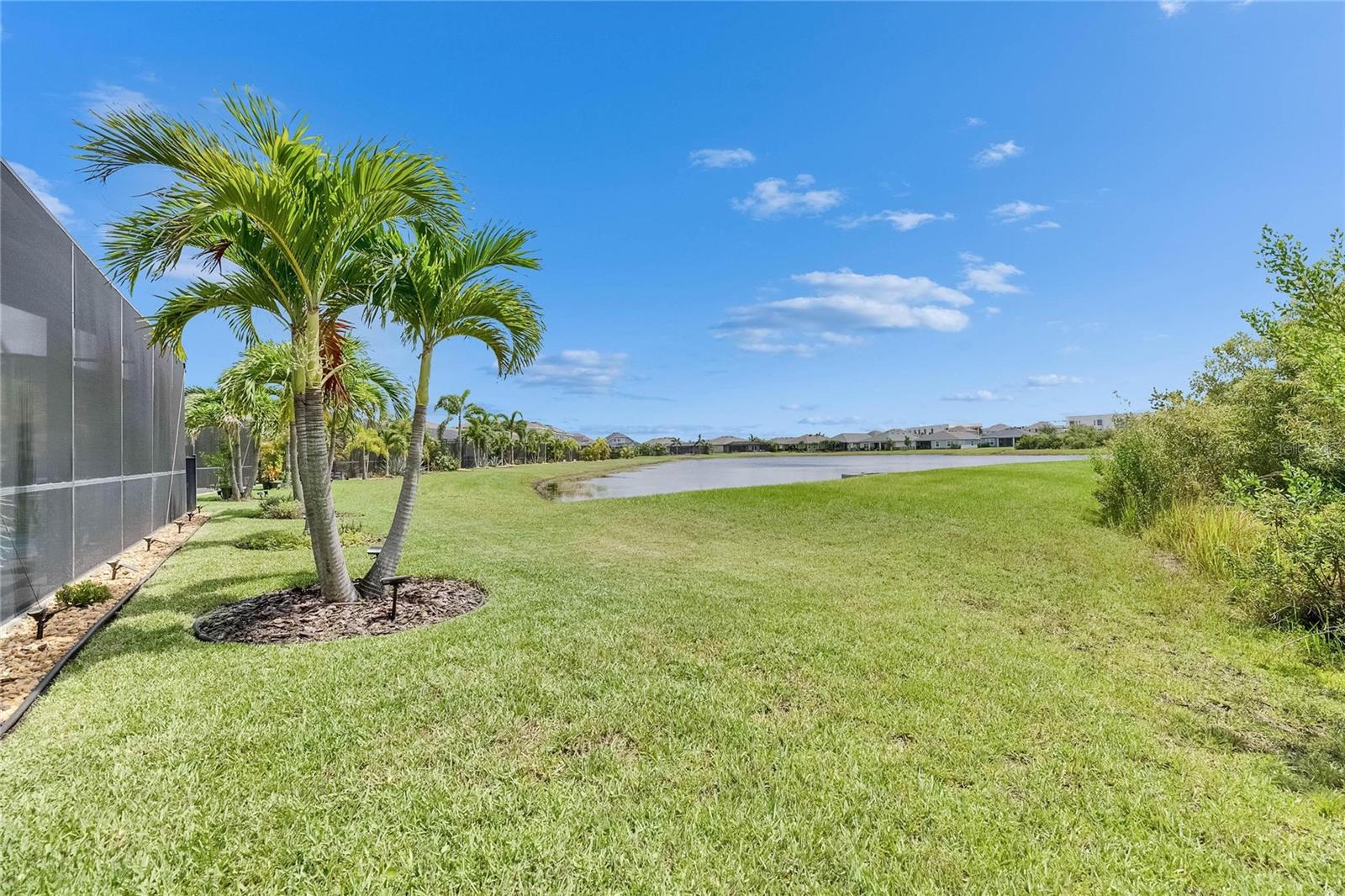 Listing photo id 69 for 7420 Paradiso Drive