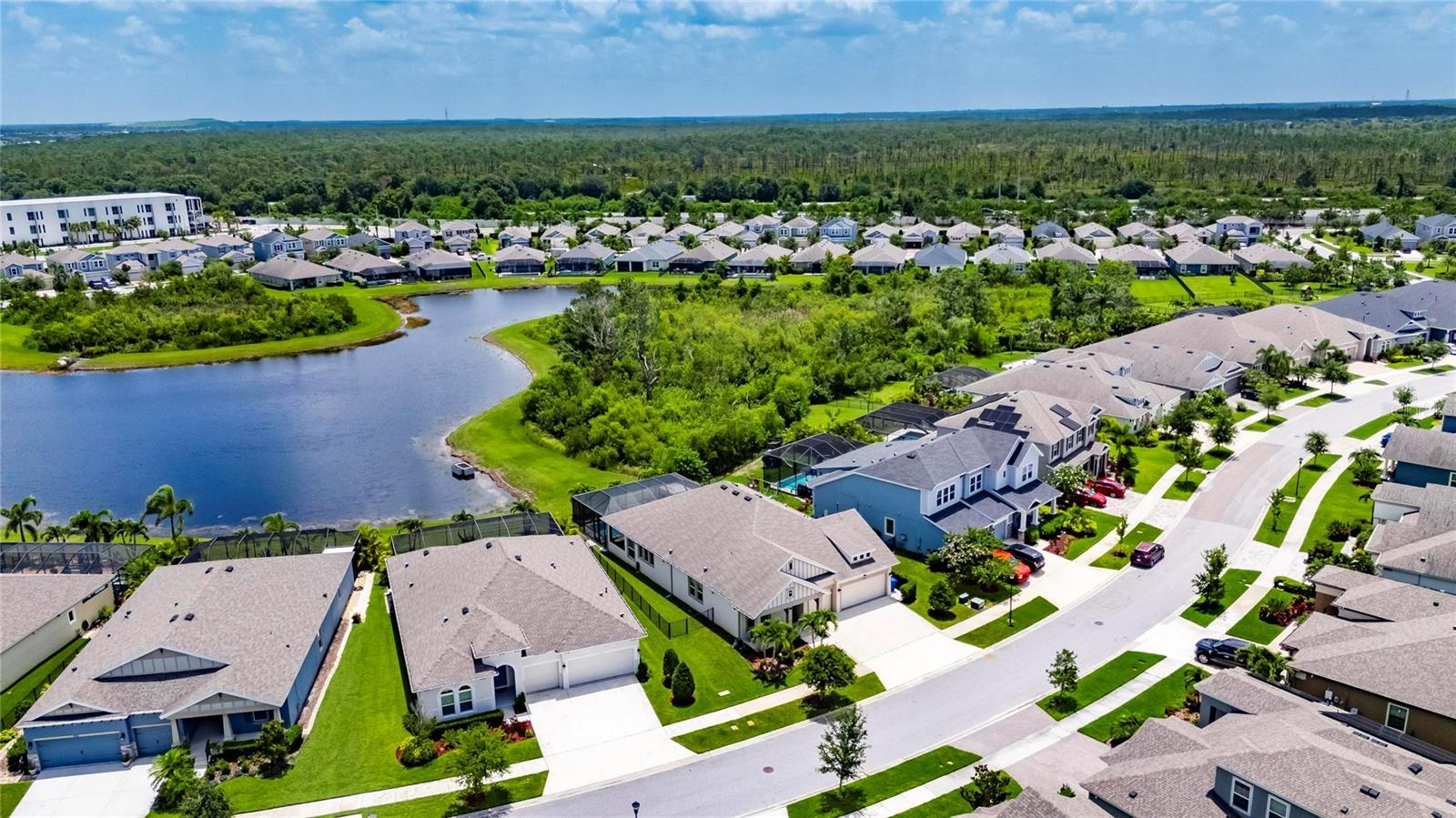 Listing photo id 76 for 7420 Paradiso Drive