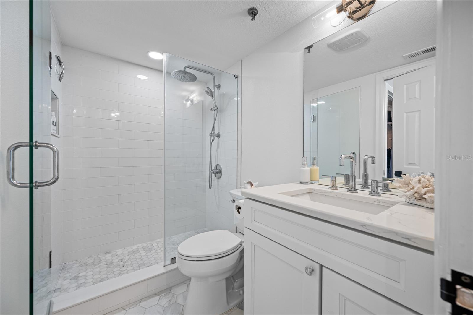 Image 18 of 53 For 6372 Palma Del Mar Boulevard S 601
