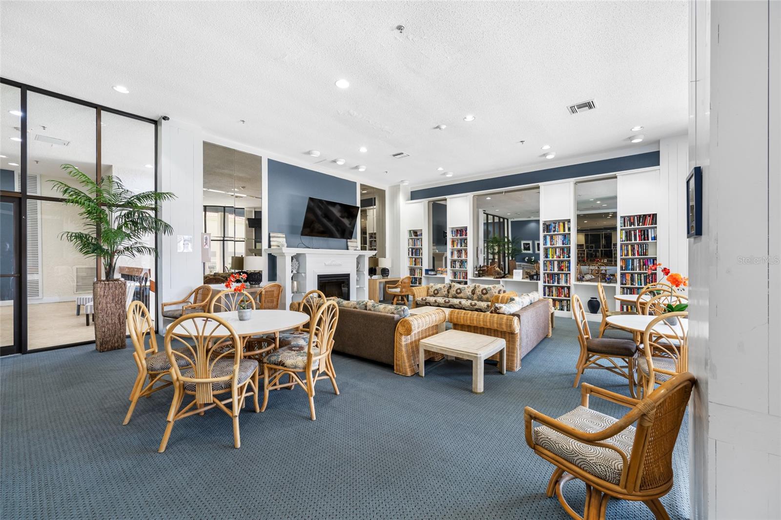 Image 42 of 53 For 6372 Palma Del Mar Boulevard S 601